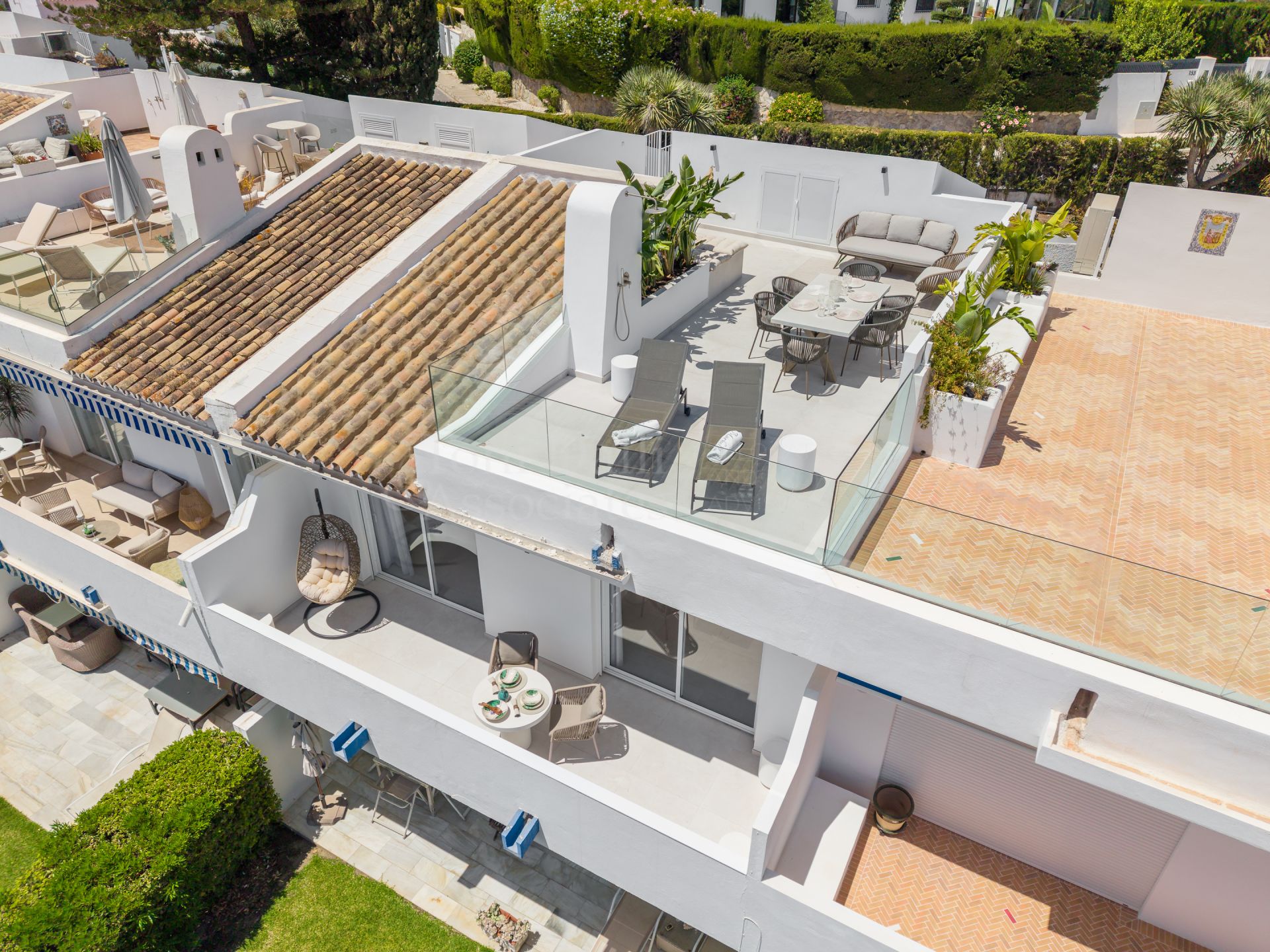 Penthouse in Los Dragos, Marbella