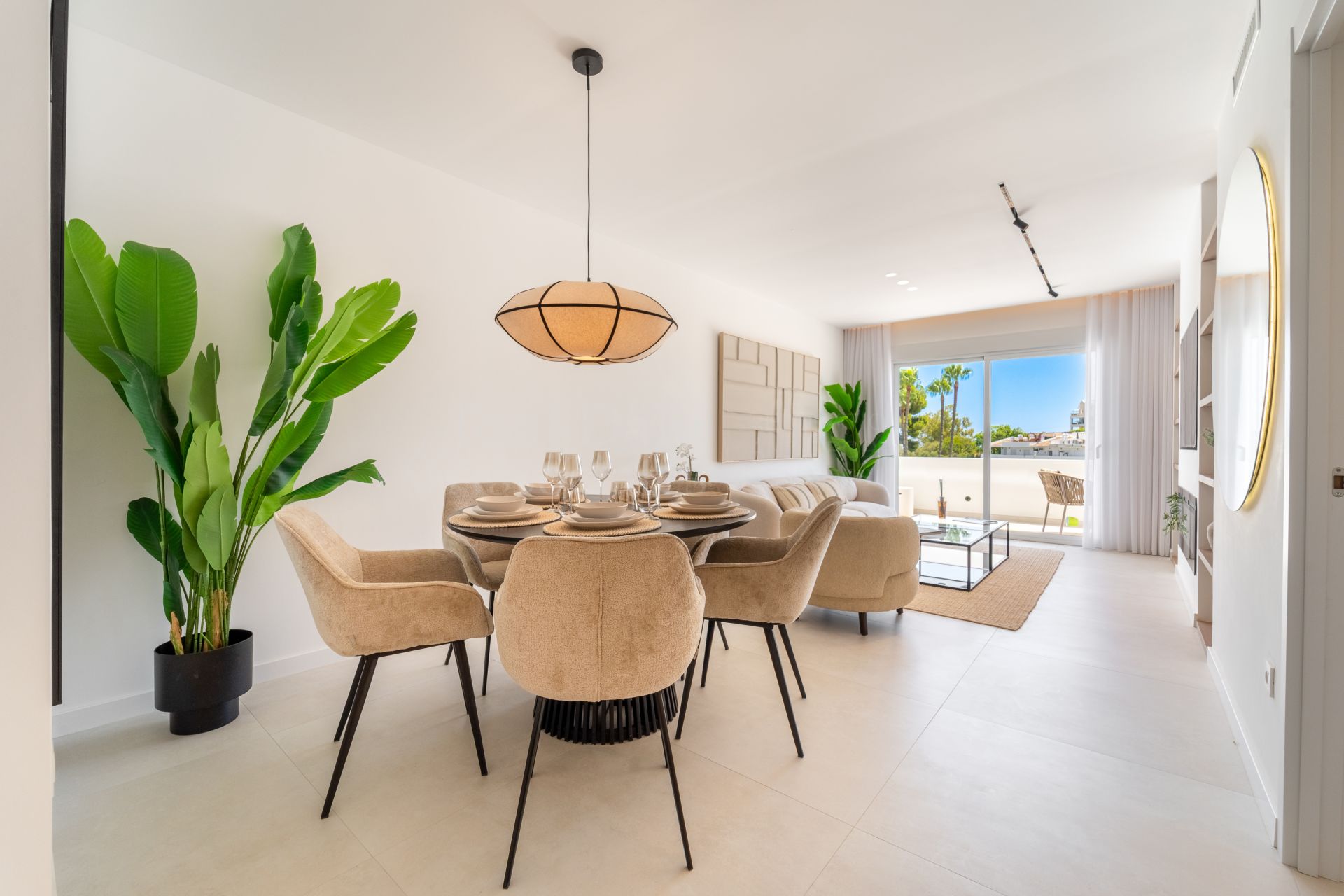 Penthouse in Los Dragos, Marbella
