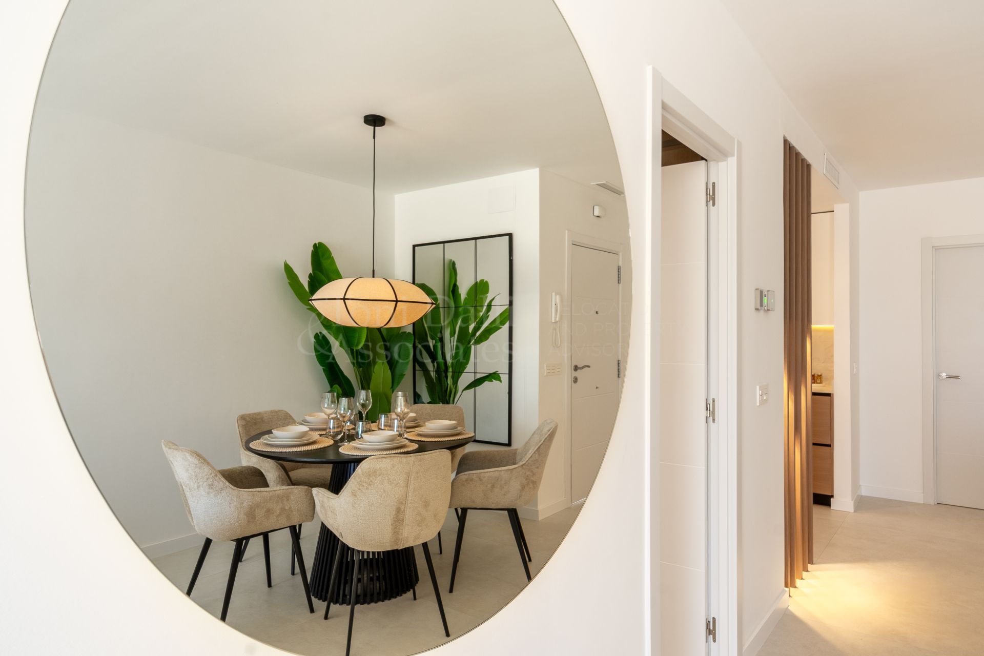 Penthouse in Los Dragos, Marbella