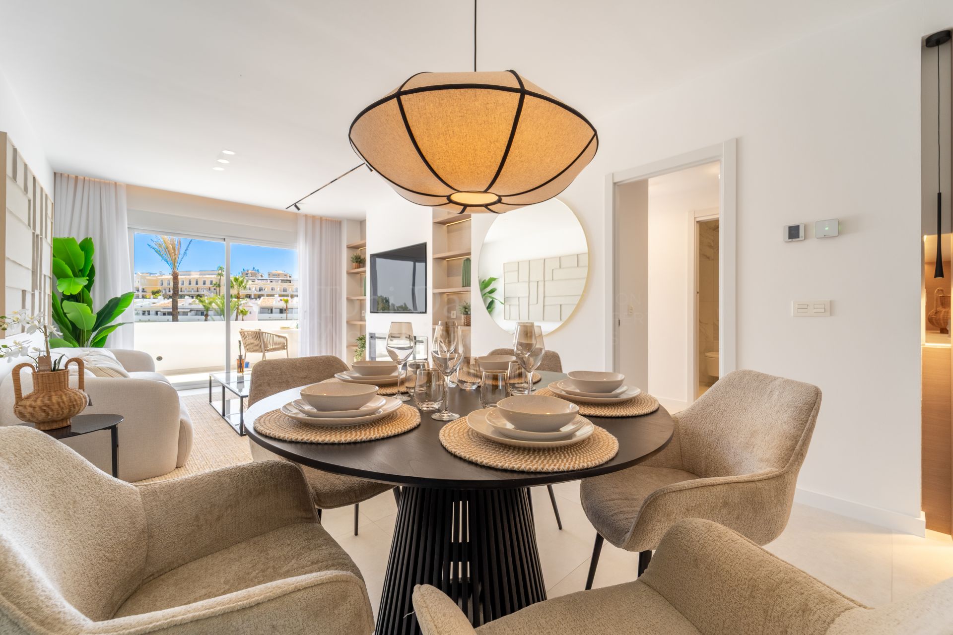 Penthouse in Los Dragos, Marbella