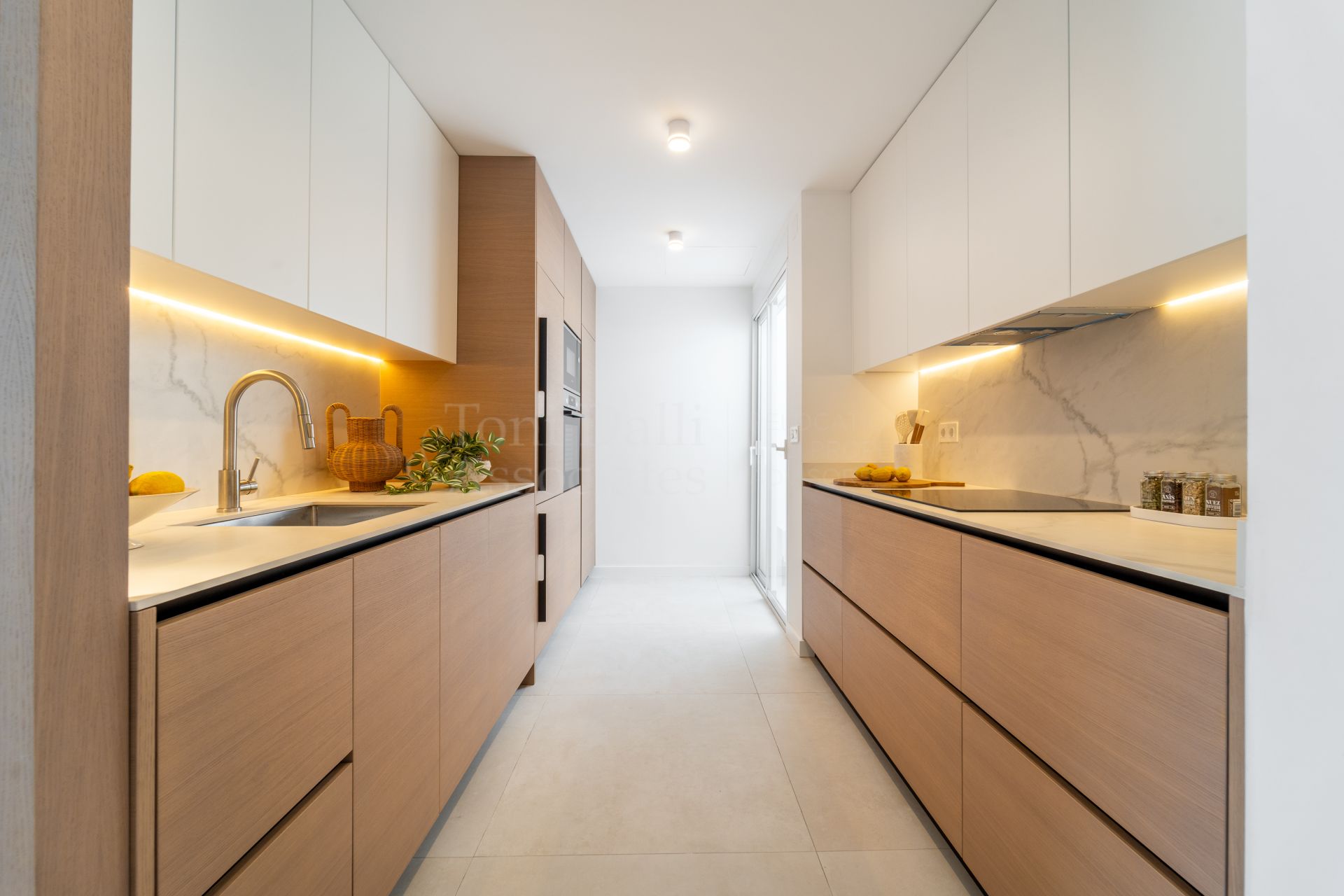 Penthouse in Los Dragos, Marbella