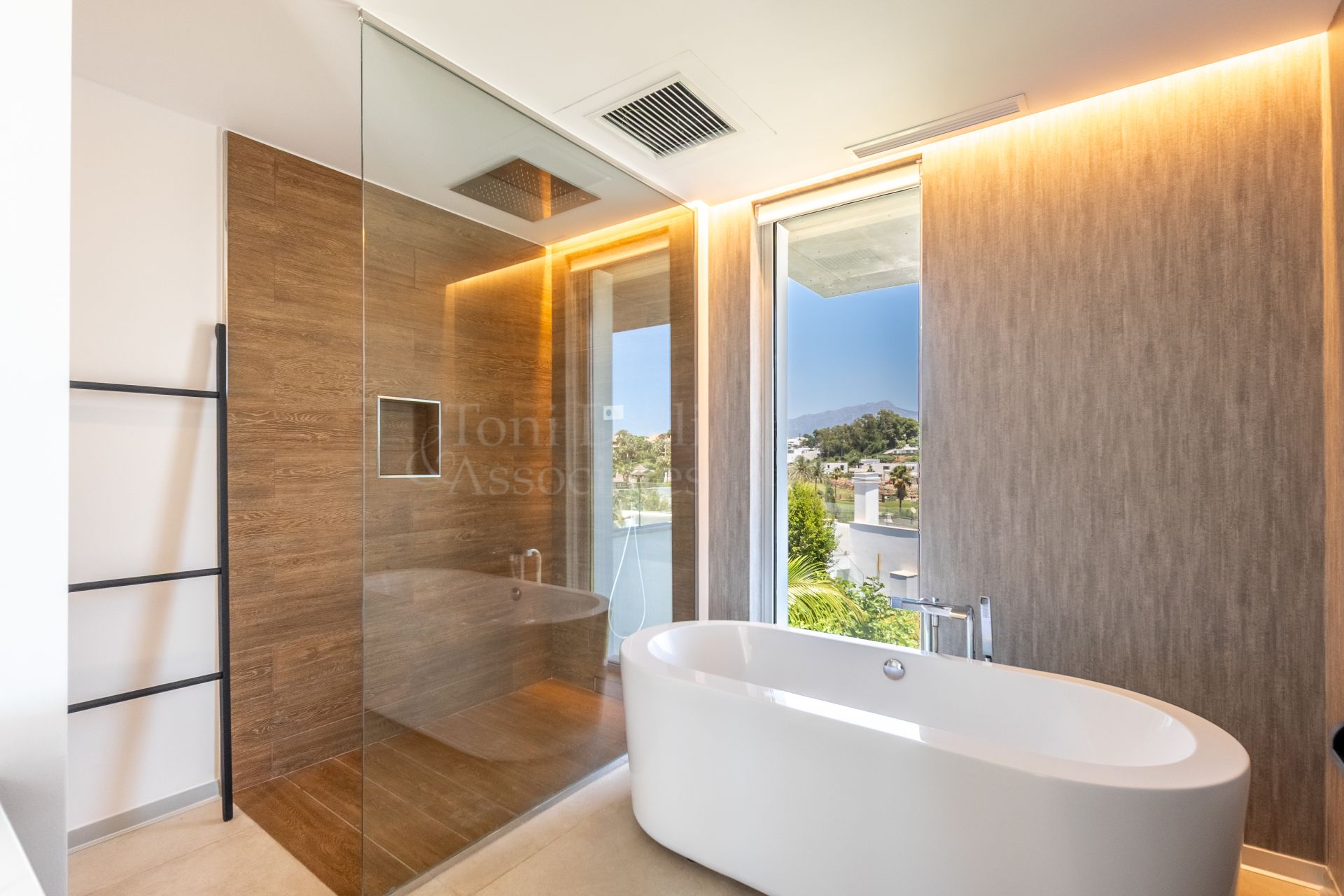 Villa in Belfry, Estepona