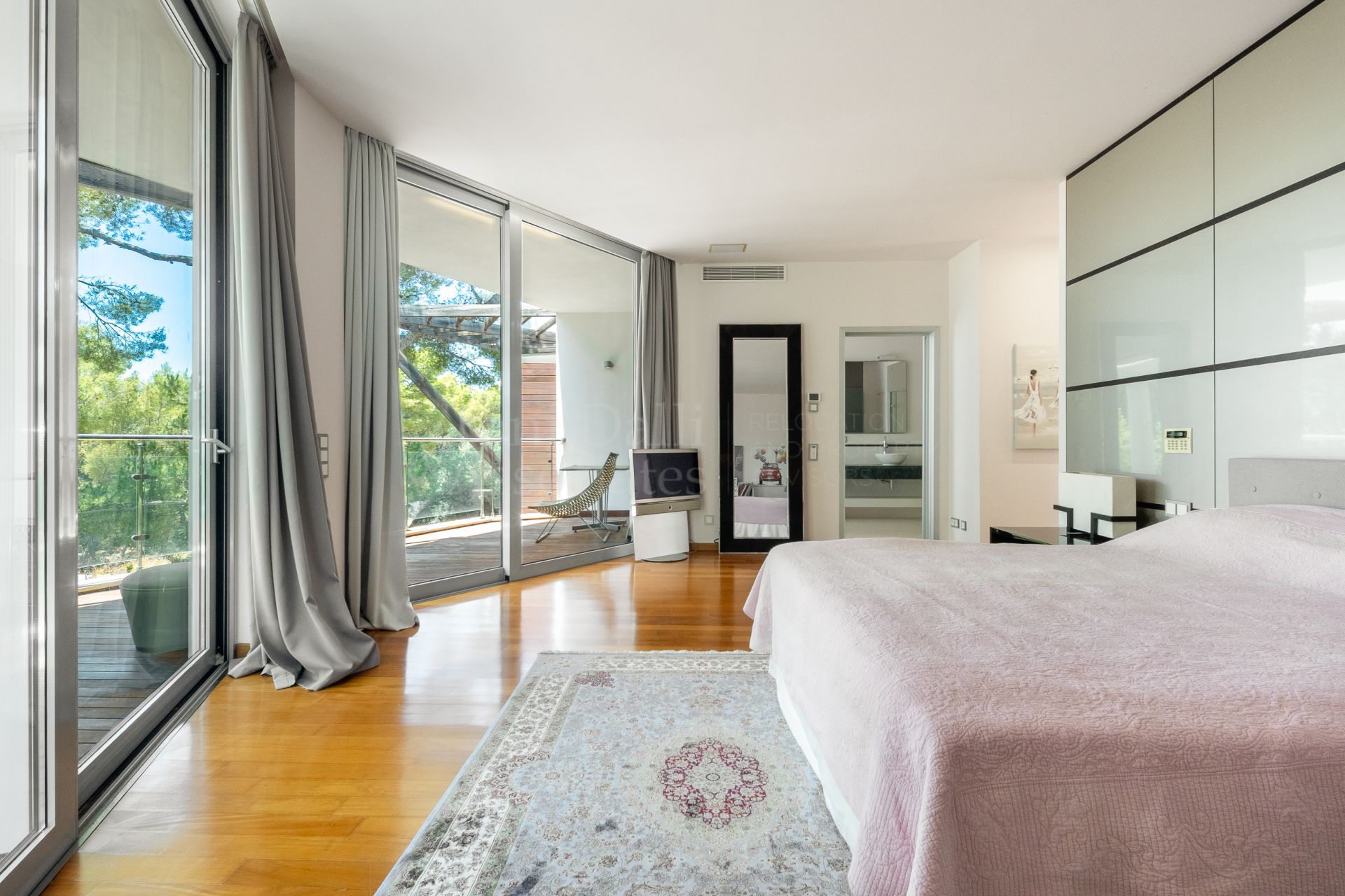 Semi Detached Villa in Meisho Hills, Marbella