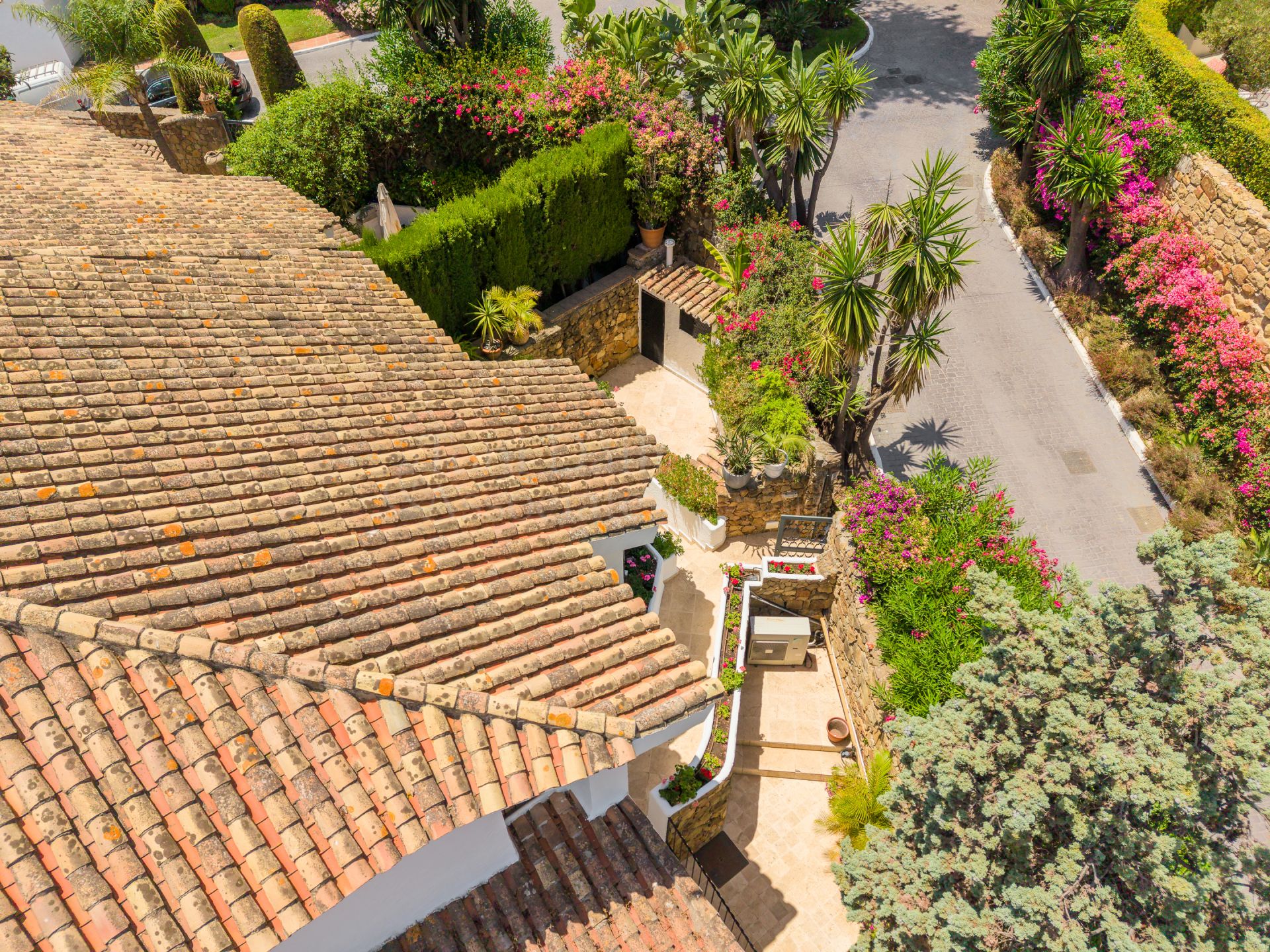 Semi Detached Villa in Ancon Sierra, Marbella