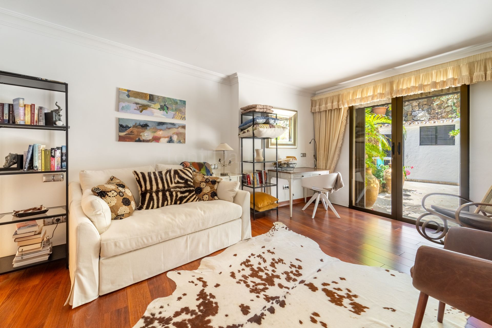 Semi Detached Villa in Ancon Sierra, Marbella
