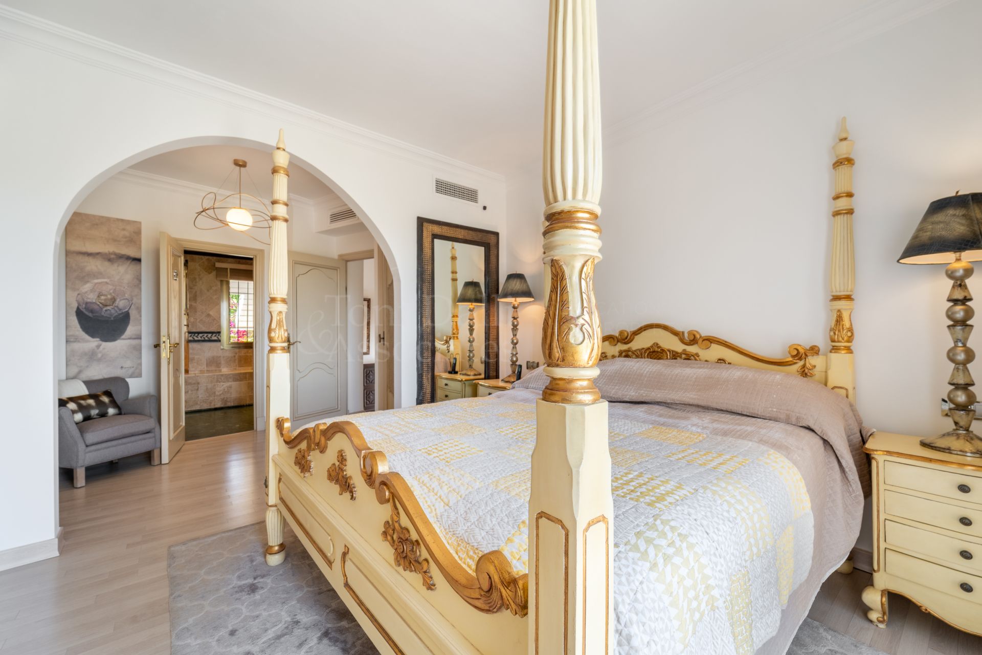 Semi Detached Villa in Ancon Sierra, Marbella