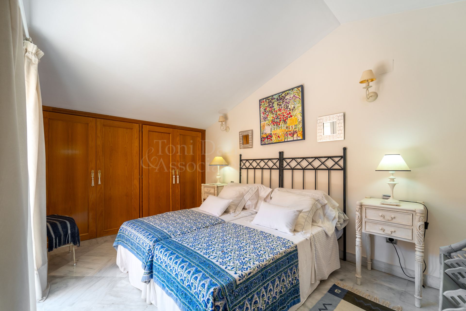Town House in Lomas de Puente Romano, Marbella
