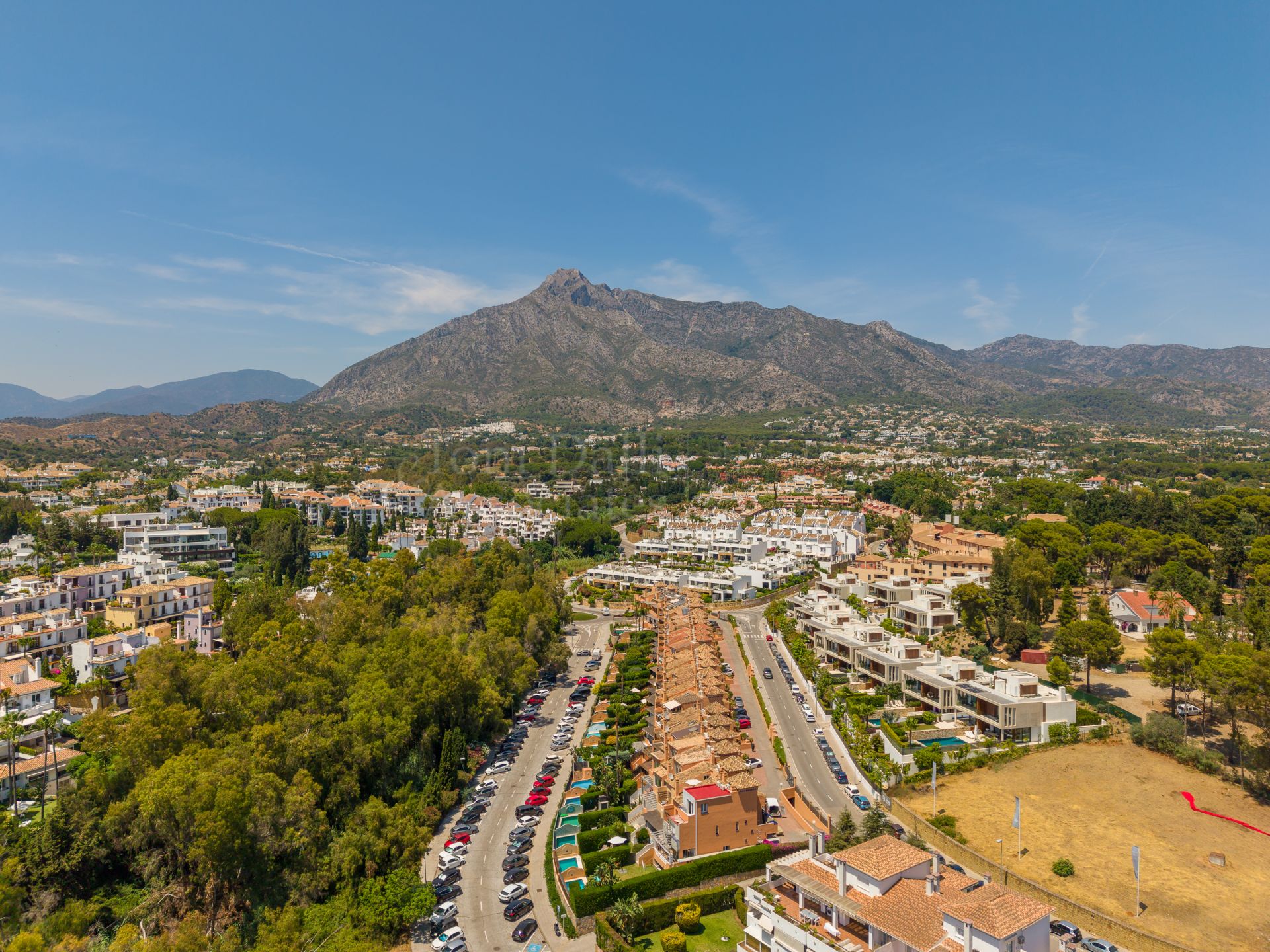 Town House in Lomas de Puente Romano, Marbella