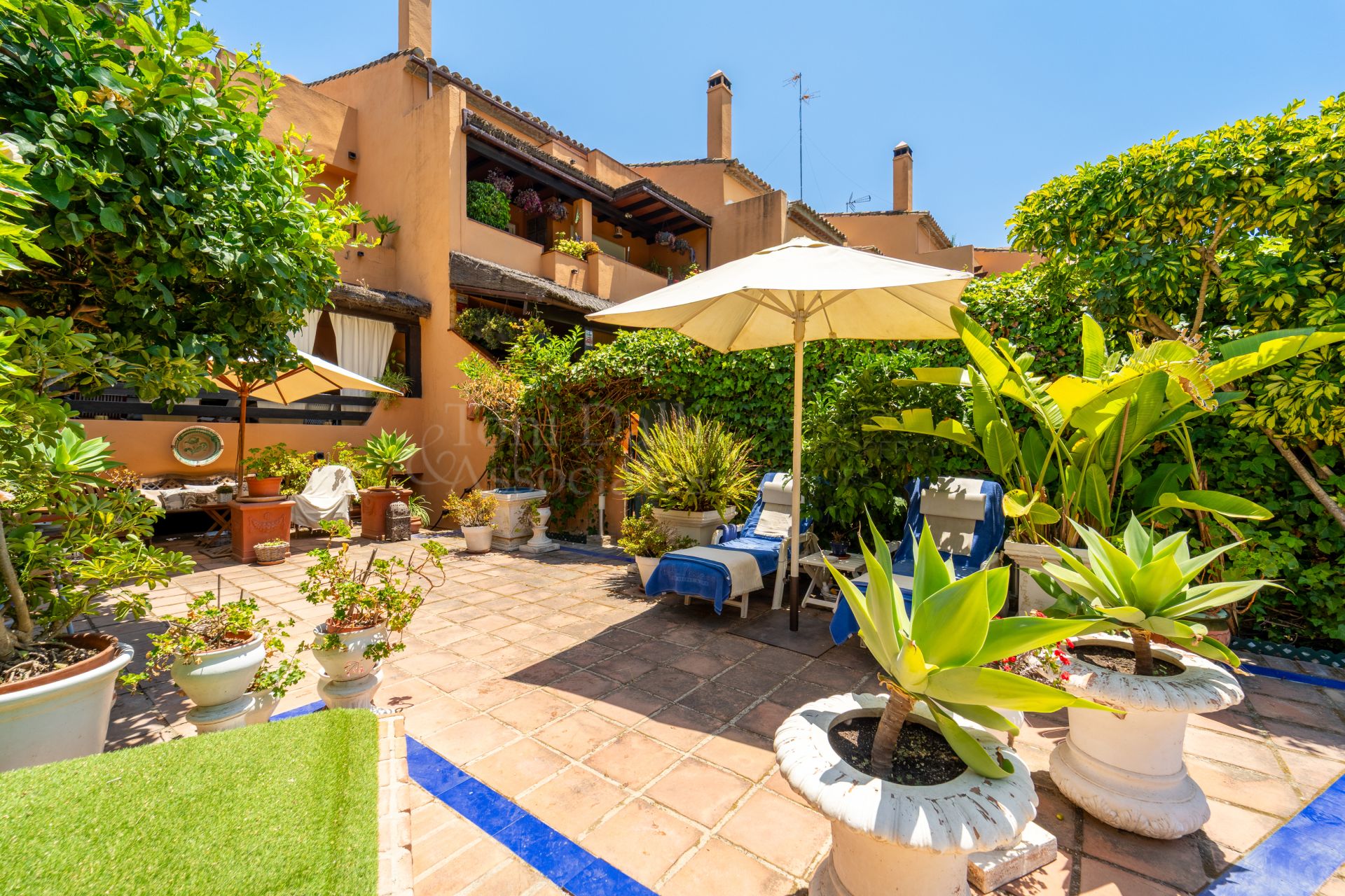 Town House in Lomas de Puente Romano, Marbella