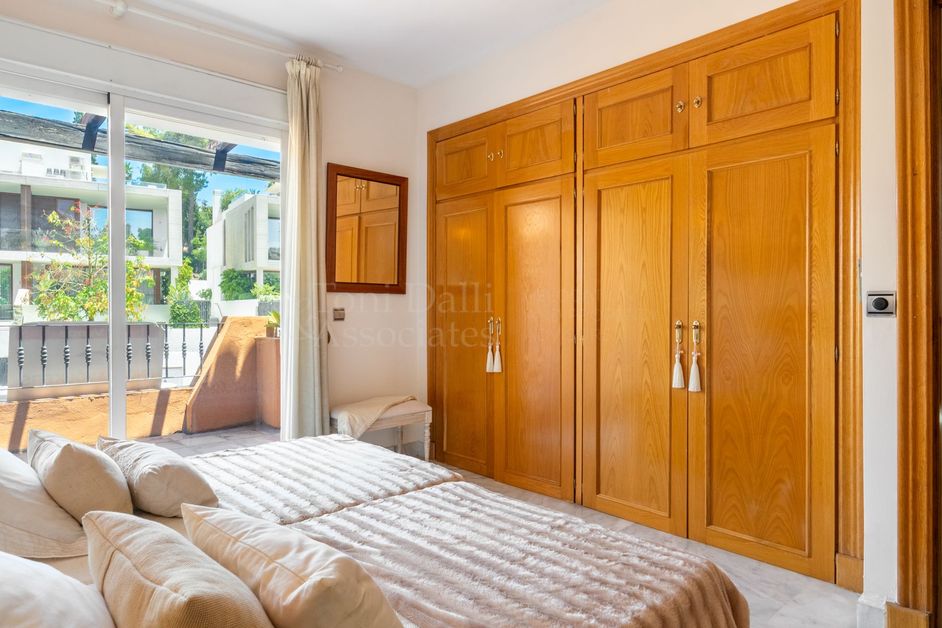 Town House in Lomas de Puente Romano, Marbella