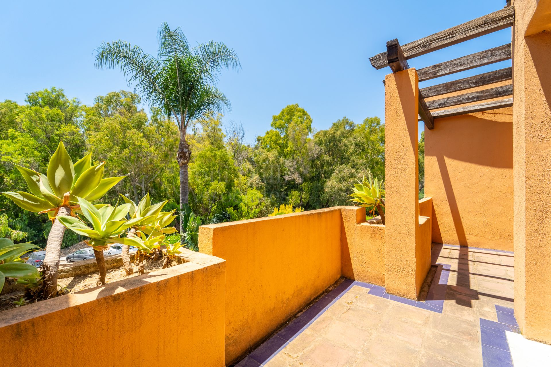 Town House in Lomas de Puente Romano, Marbella