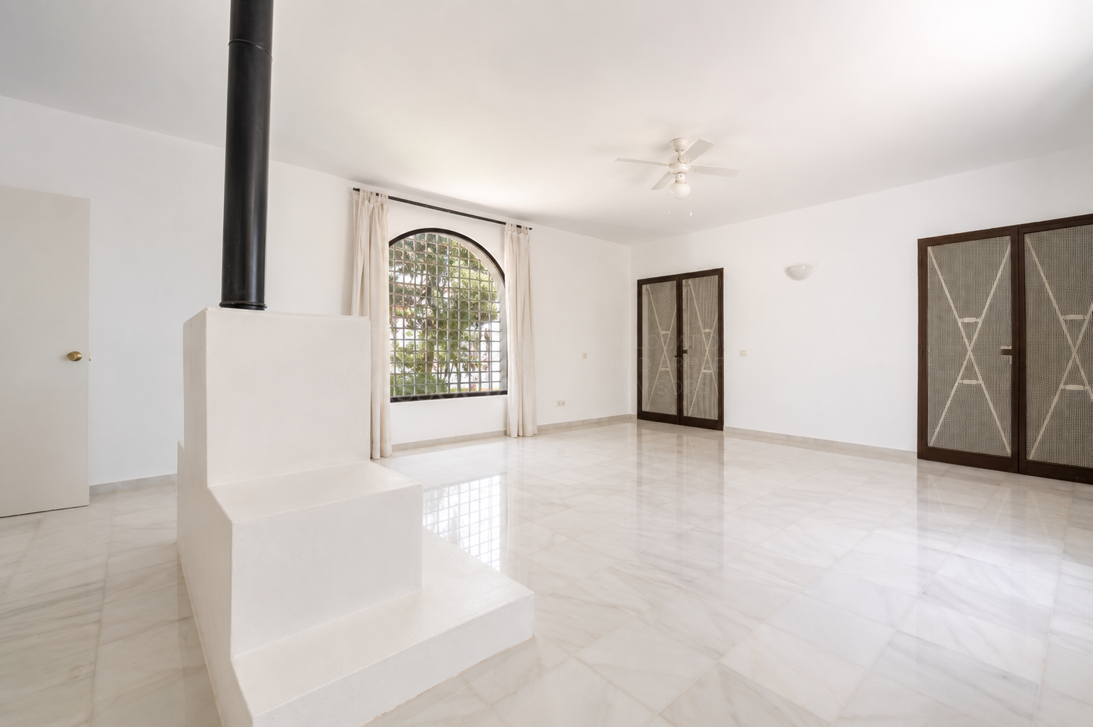 Villa in Artola, Marbella