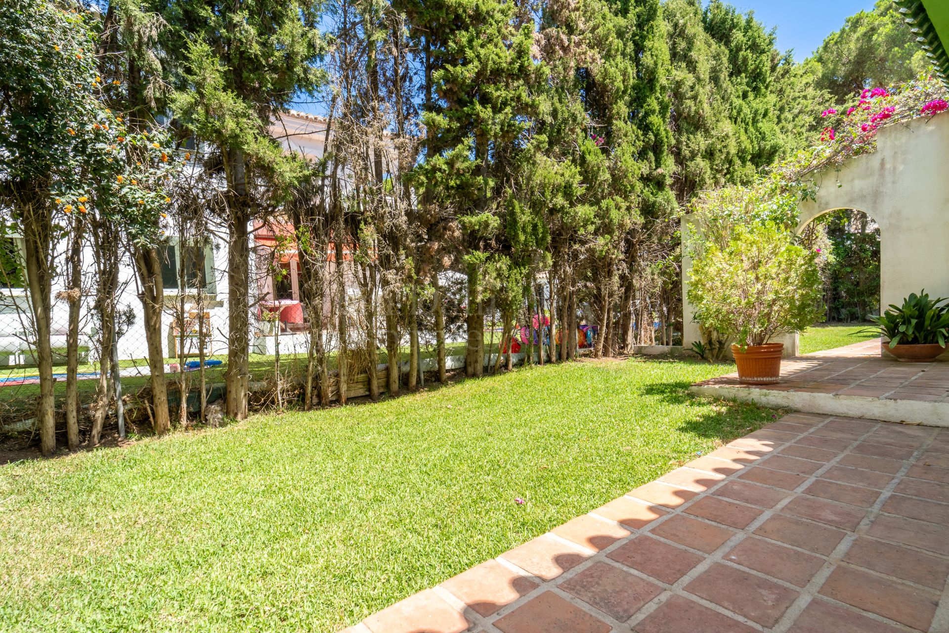 Villa in Artola, Marbella