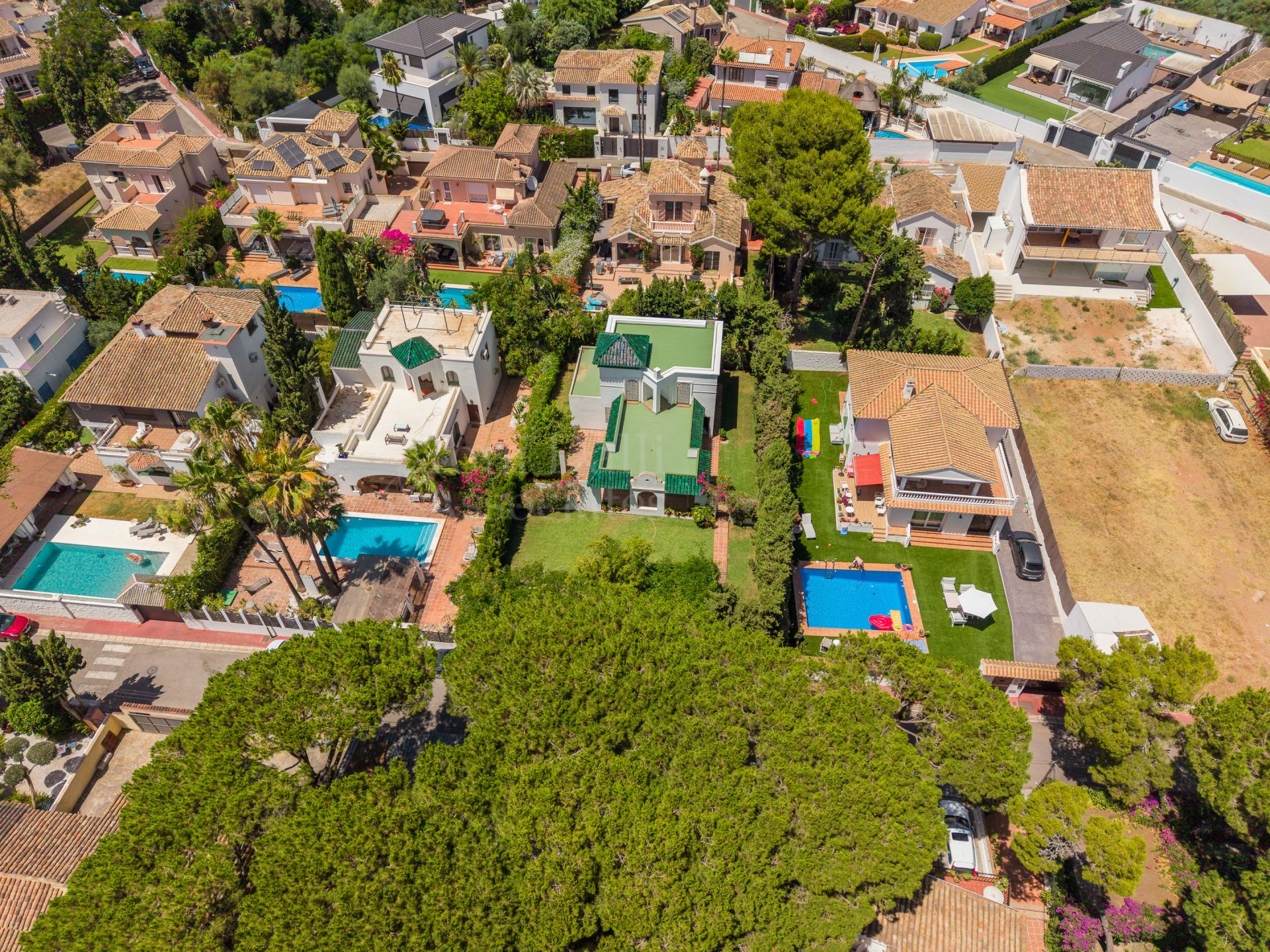 Villa in Artola, Marbella