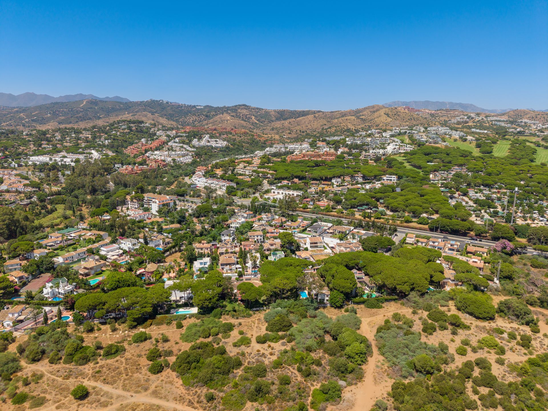 Villa in Artola, Marbella