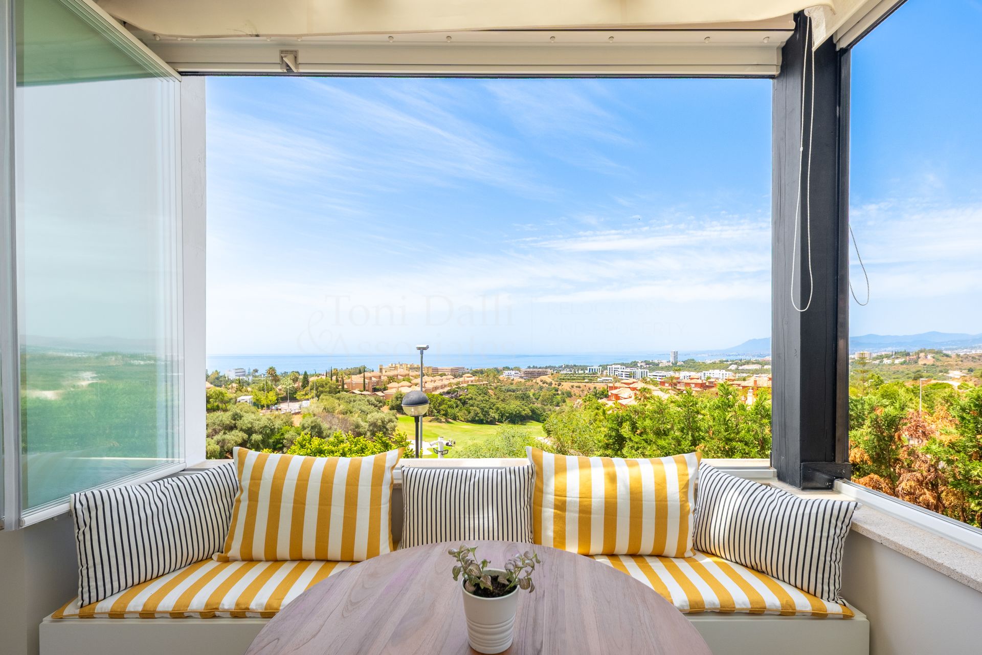 Duplex Penthouse in Santa Clara, Marbella