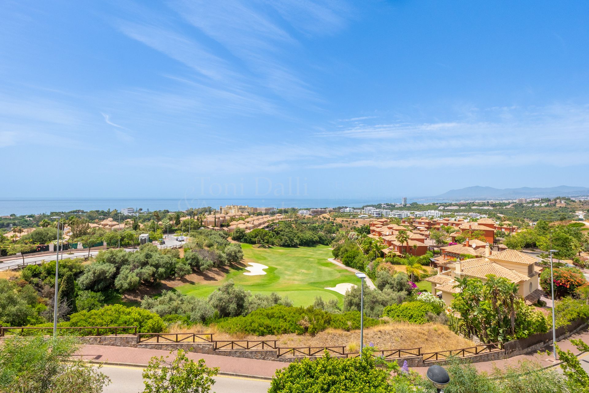 Duplex Penthouse in Santa Clara, Marbella