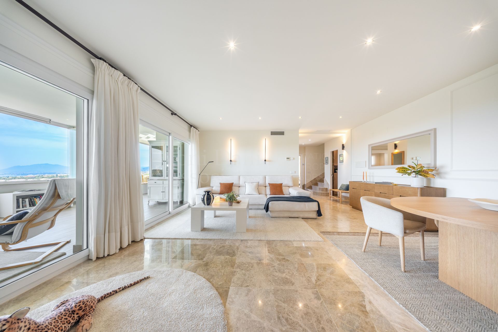 Duplex Penthouse in Santa Clara, Marbella