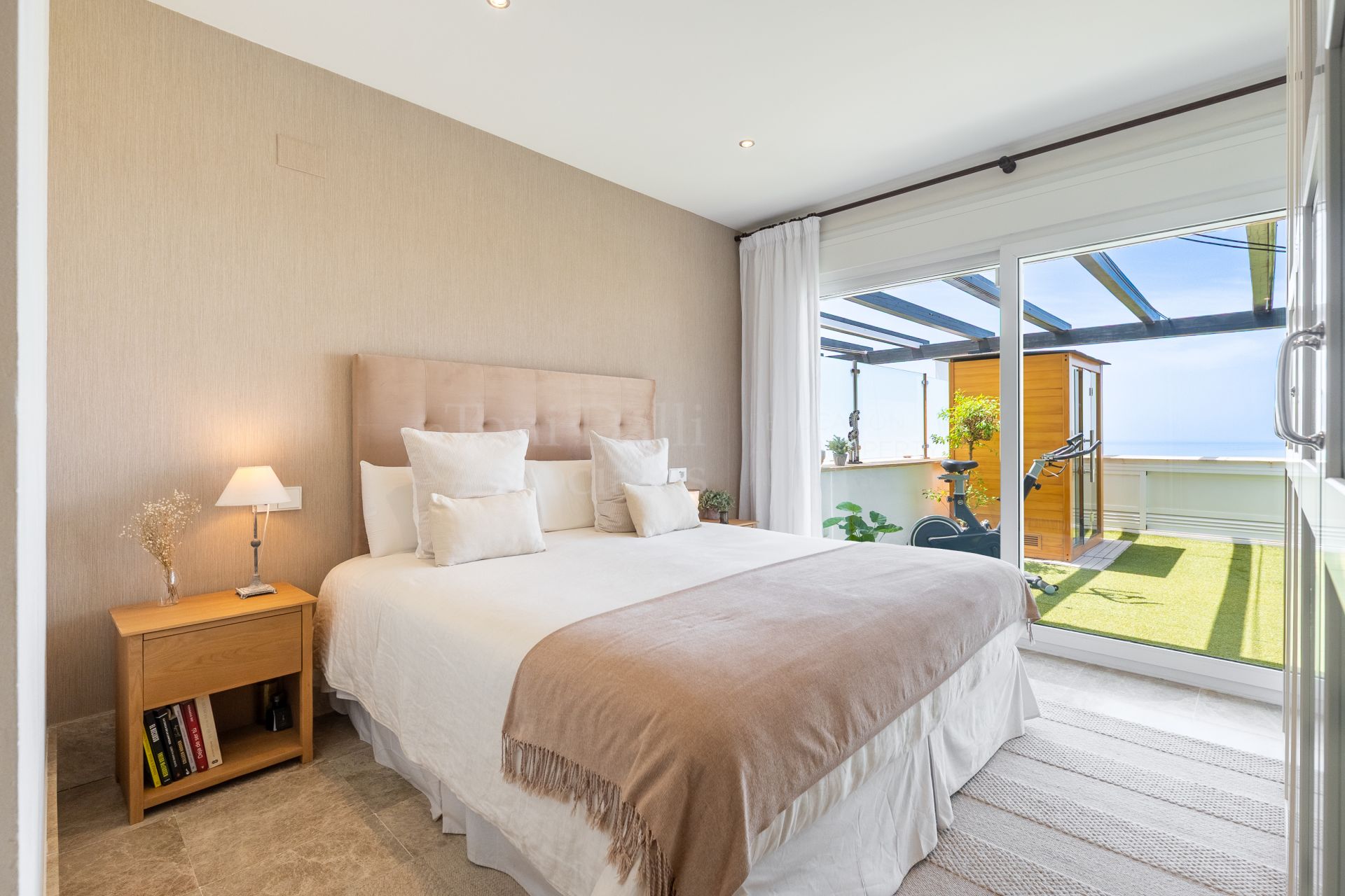 Duplex Penthouse in Santa Clara, Marbella