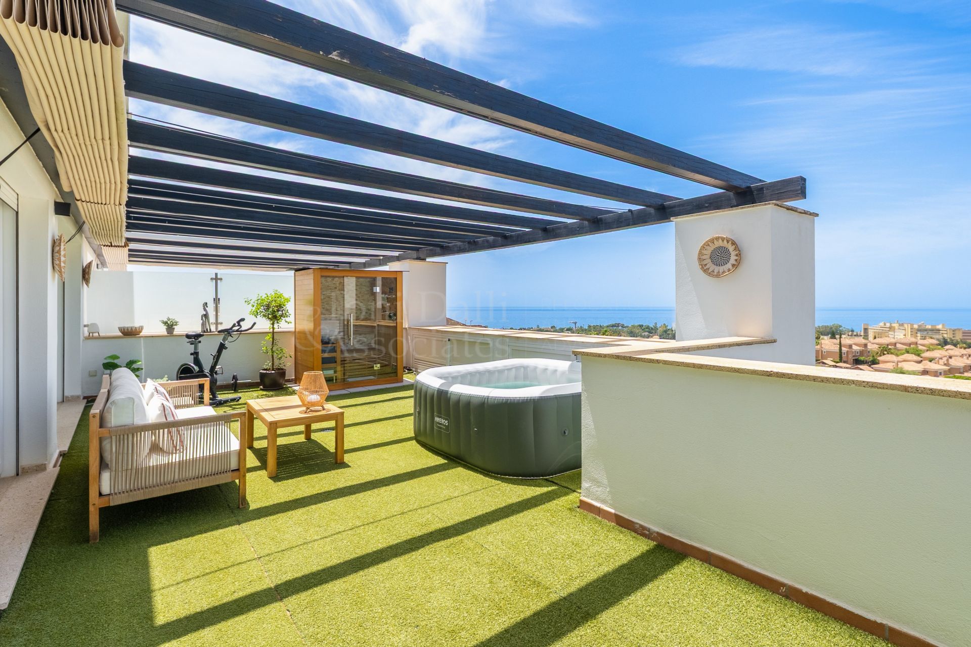 Duplex Penthouse in Santa Clara, Marbella