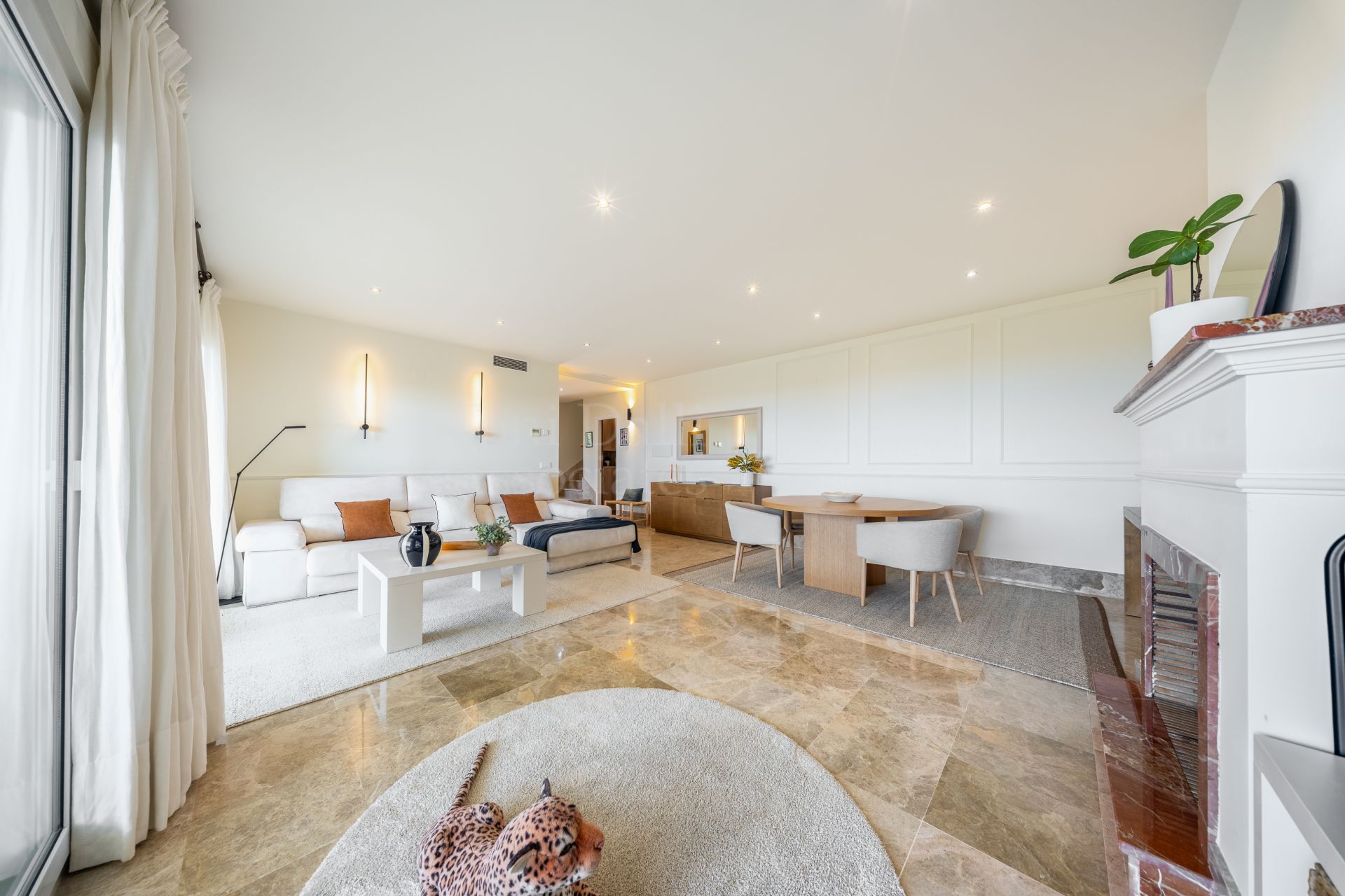 Duplex Penthouse in Santa Clara, Marbella