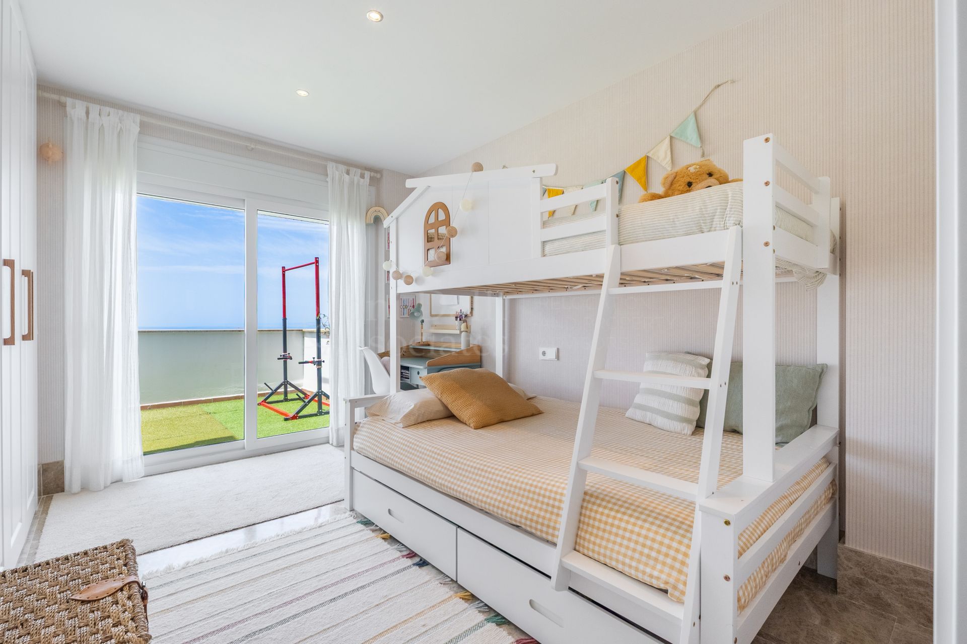 Duplex Penthouse in Santa Clara, Marbella