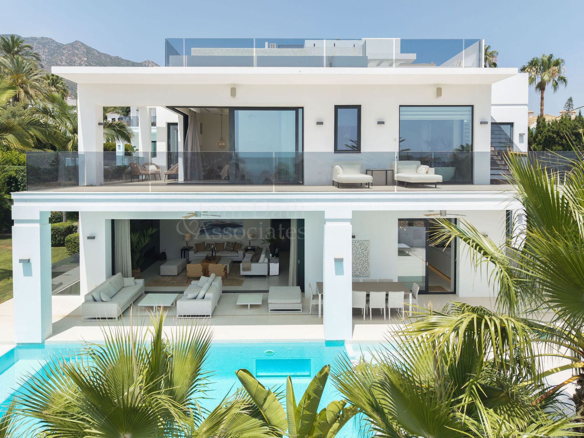 Villa in Nagüeles, Marbella