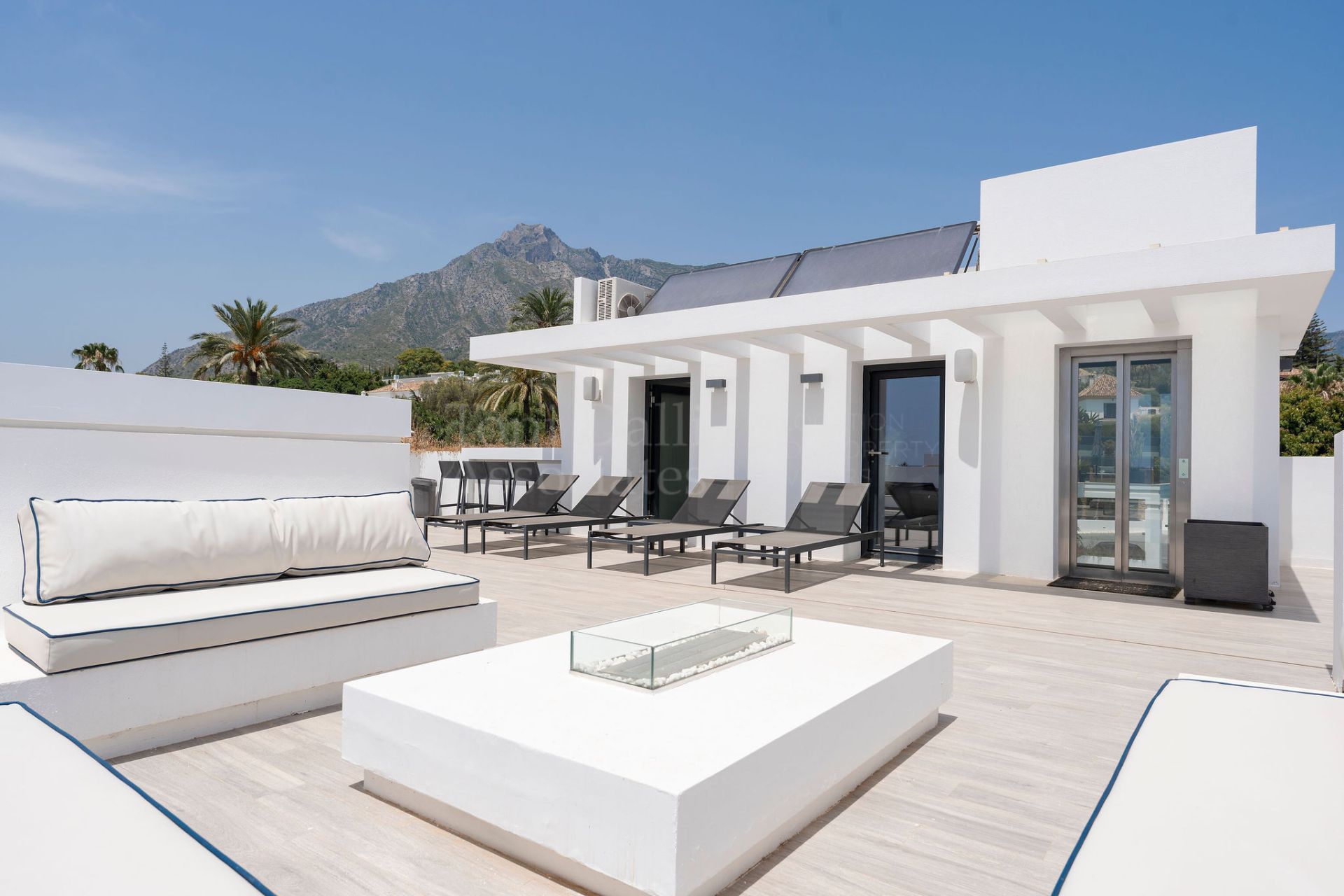 Villa in Nagüeles, Marbella