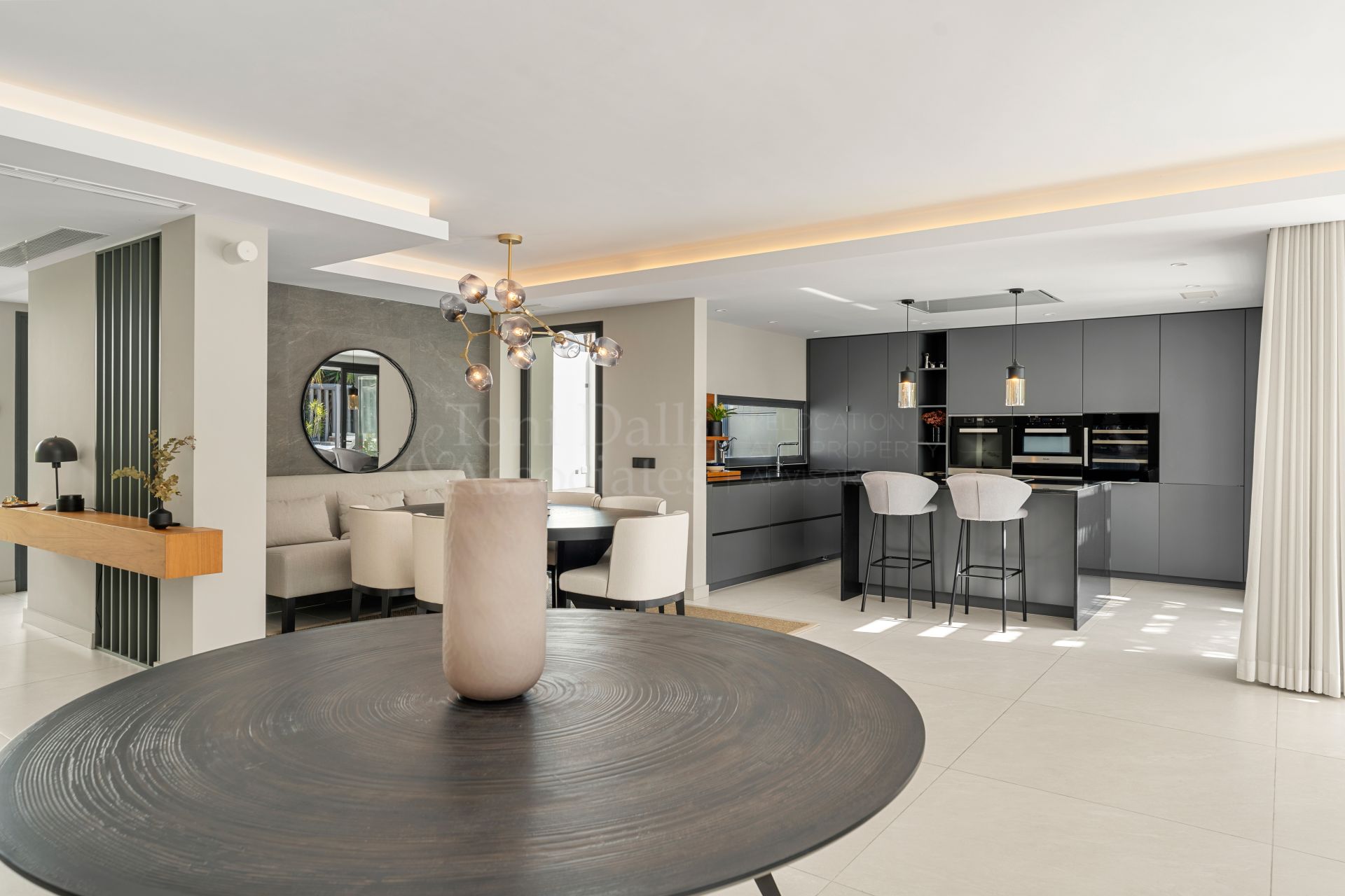 Villa in Las Brisas, Marbella