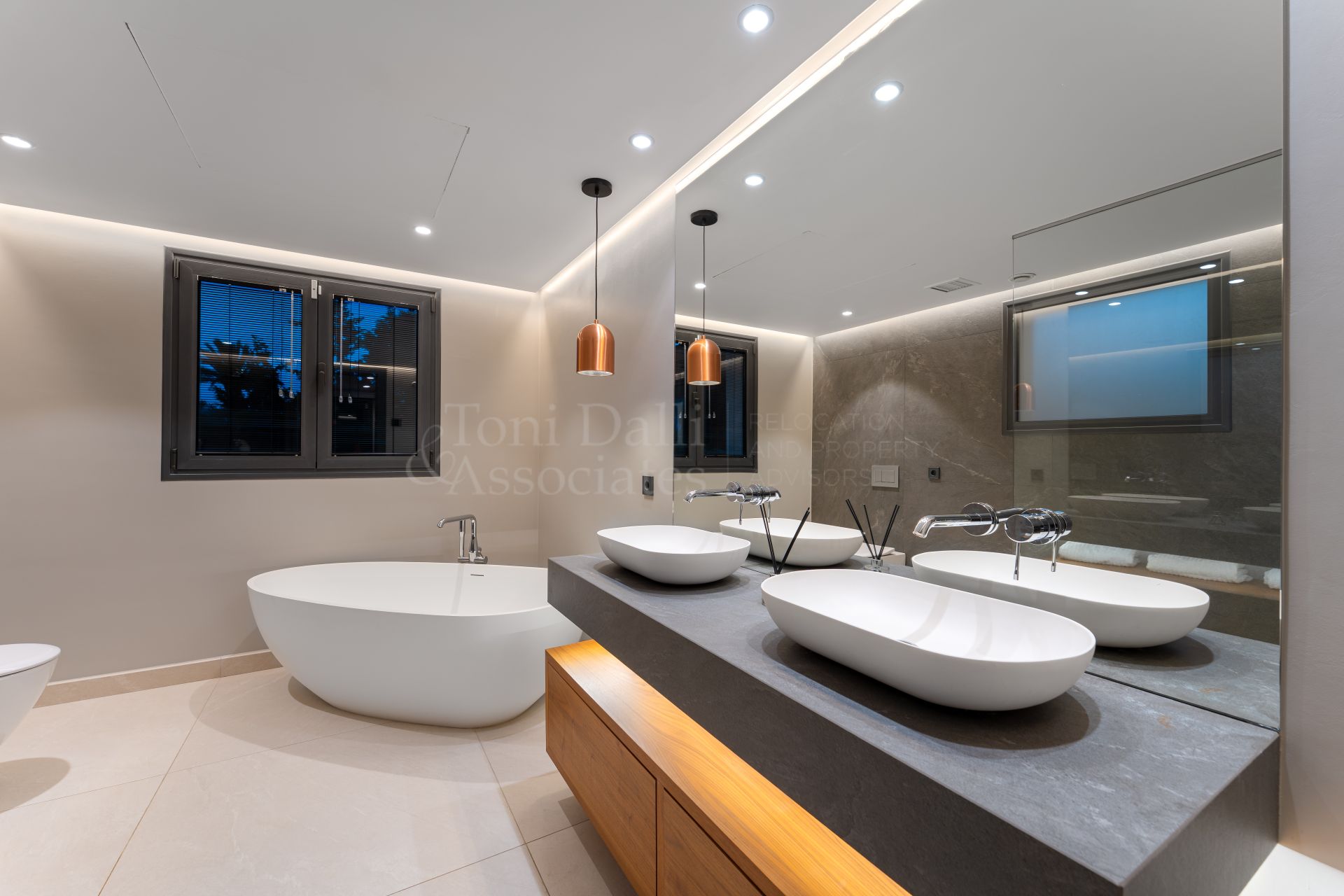 Villa in Las Brisas, Marbella