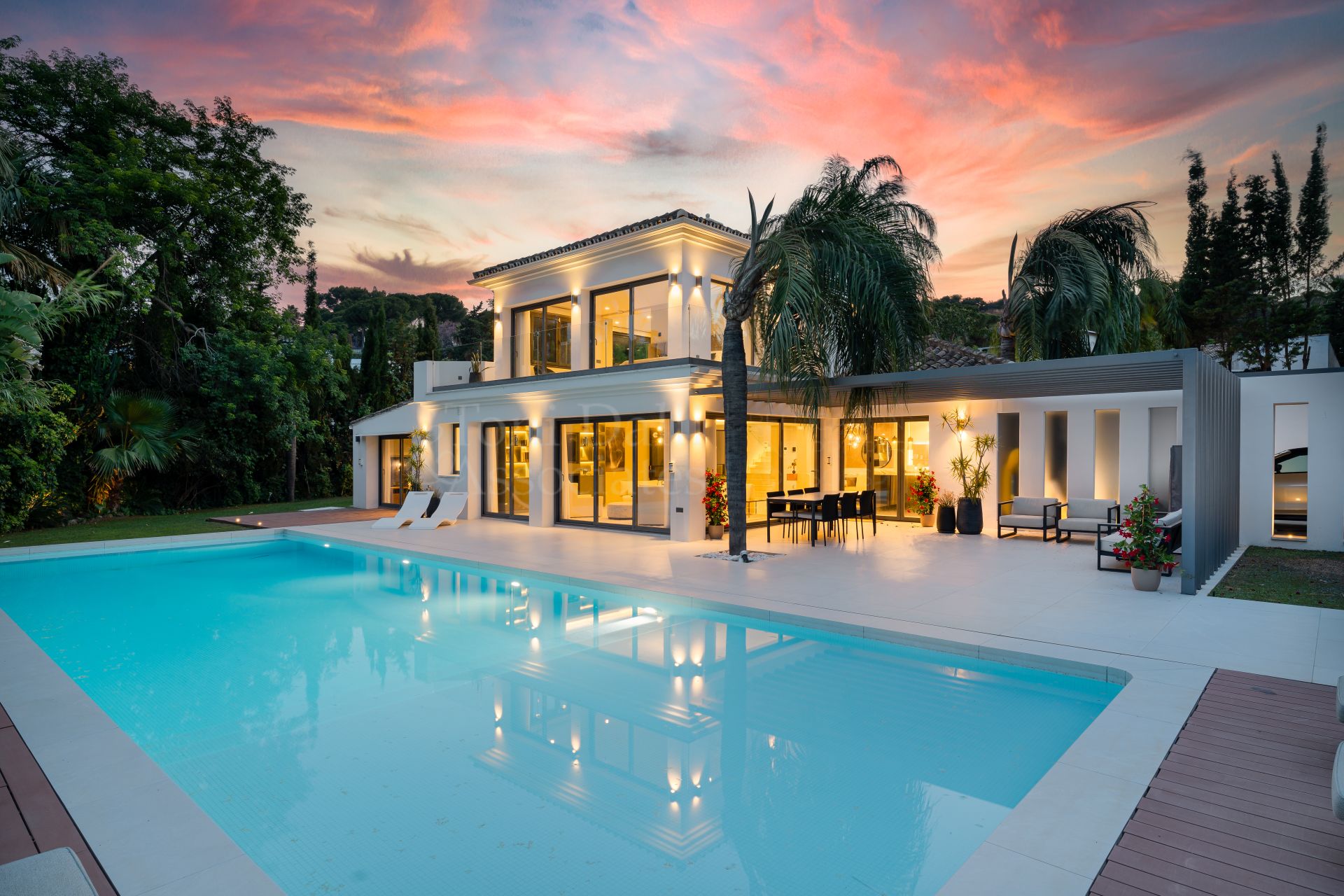 Villa in Las Brisas, Marbella