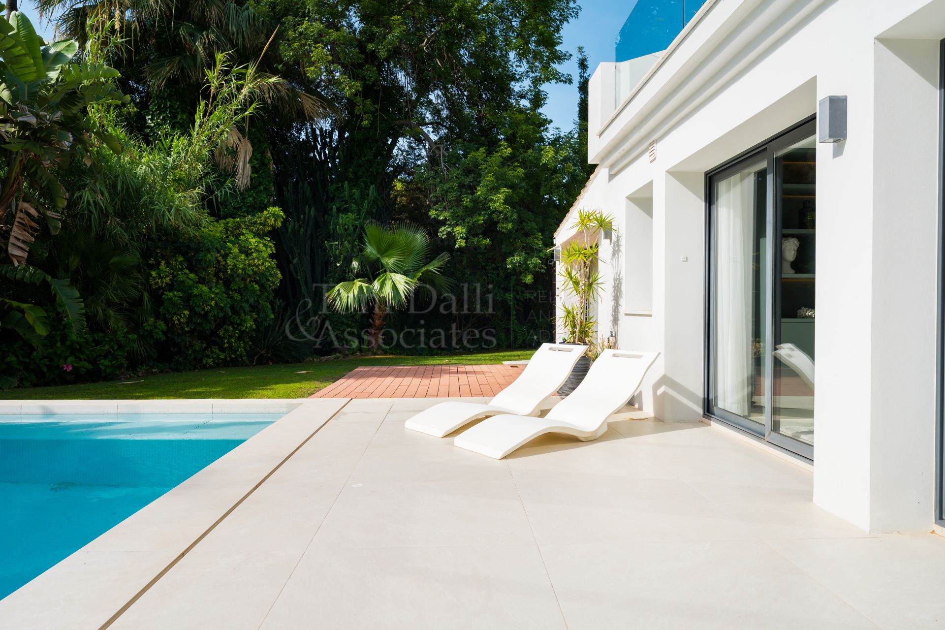 Villa in Las Brisas, Marbella