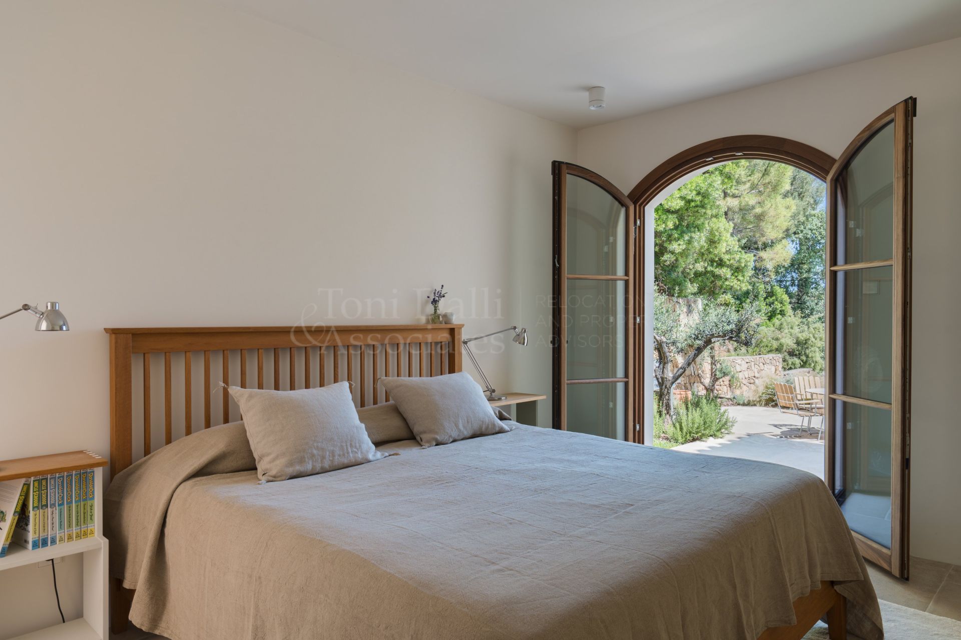 Villa in El Madroñal, Benahavis