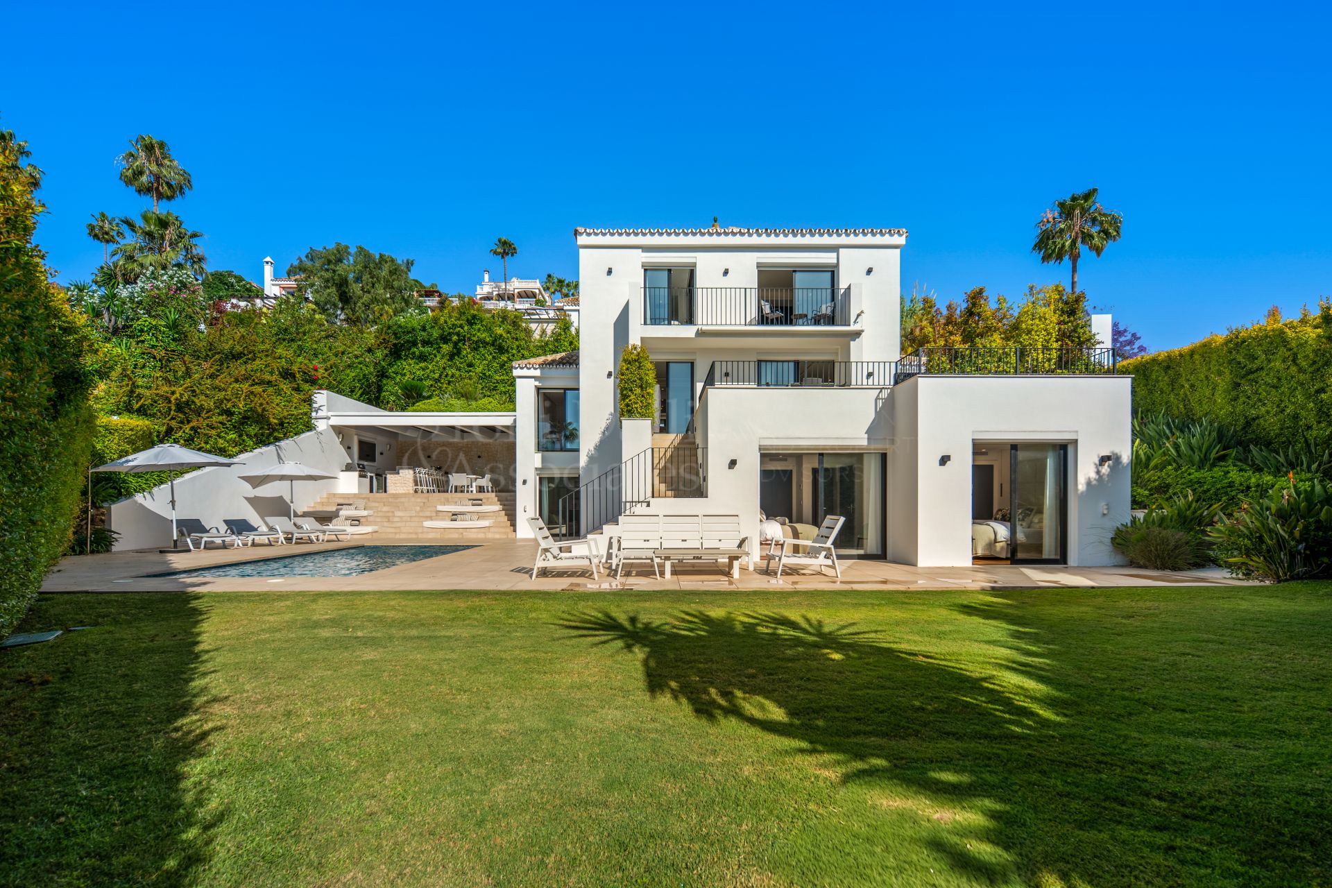 Villa in Los Naranjos Hill Club, Marbella