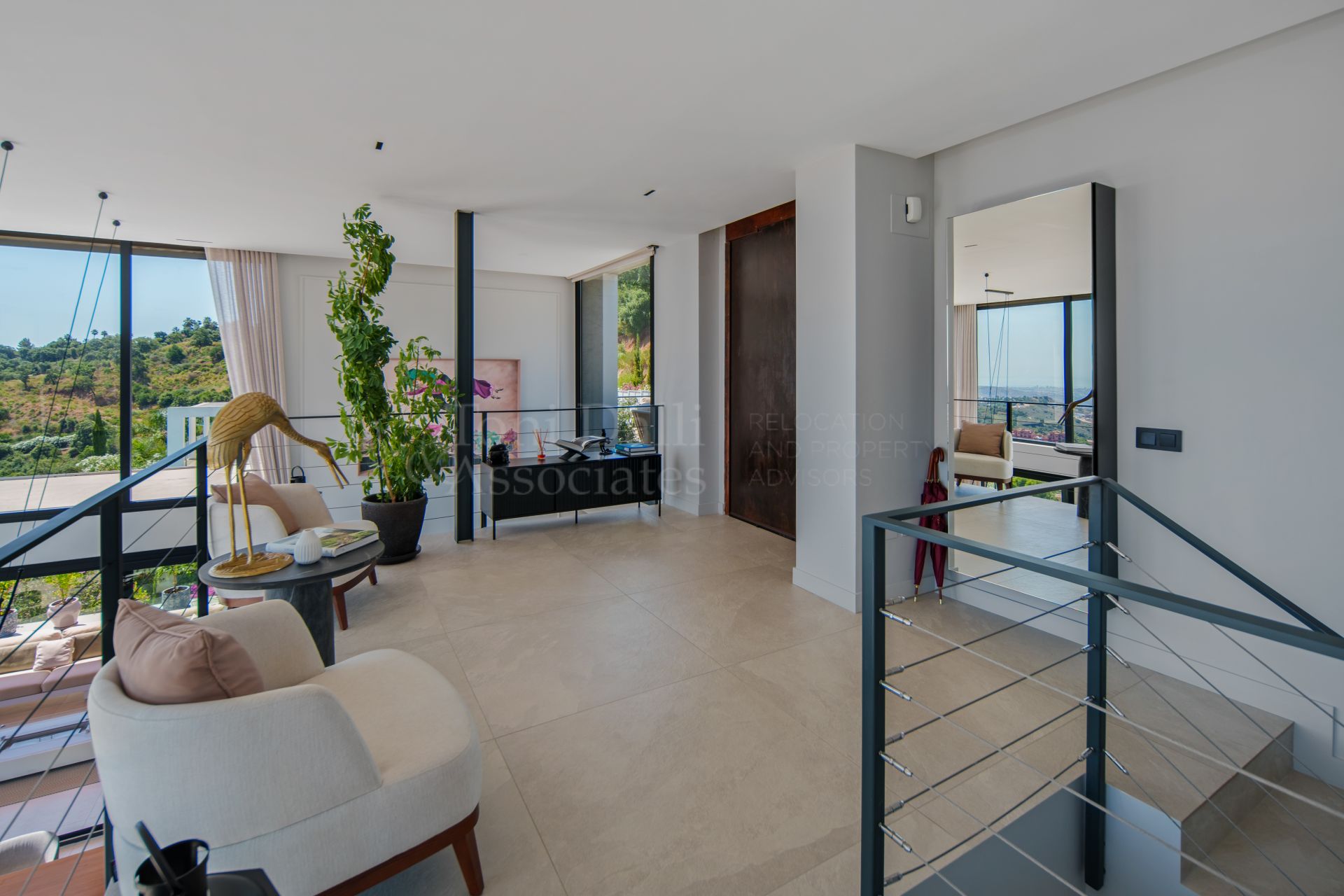 Villa in La Mairena, Marbella