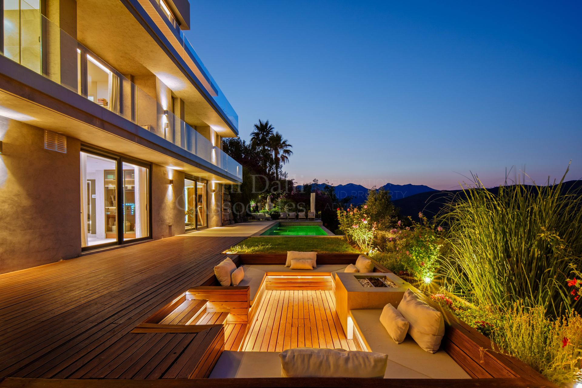 Villa in La Mairena, Marbella