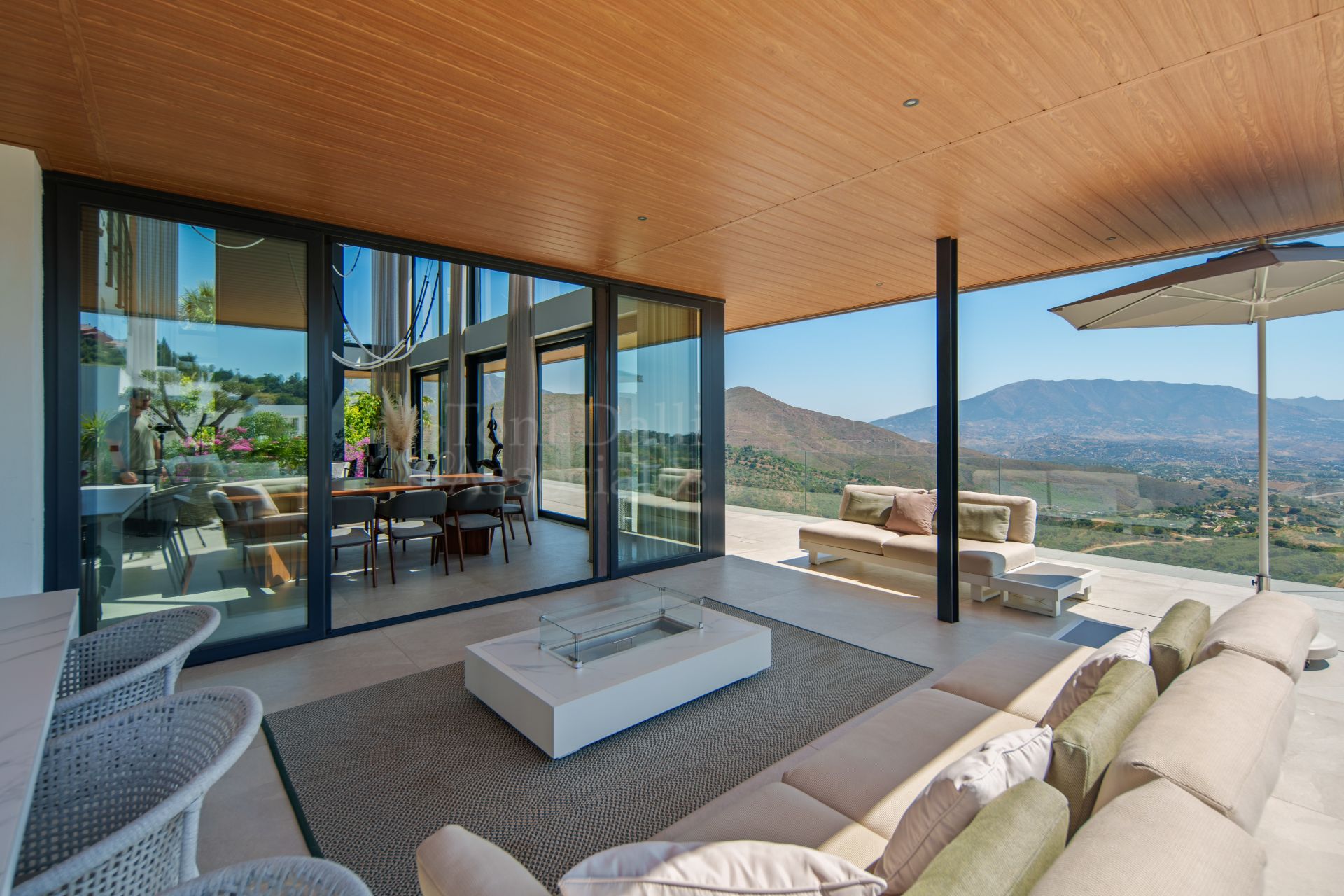 Villa in La Mairena, Marbella
