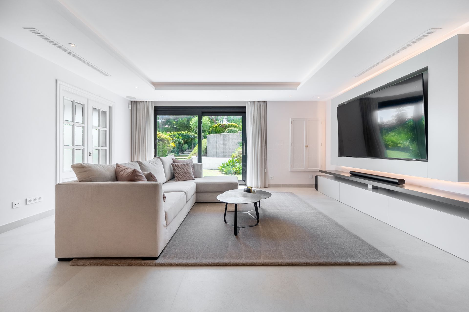 Villa in Marbella Hill Club, Marbella