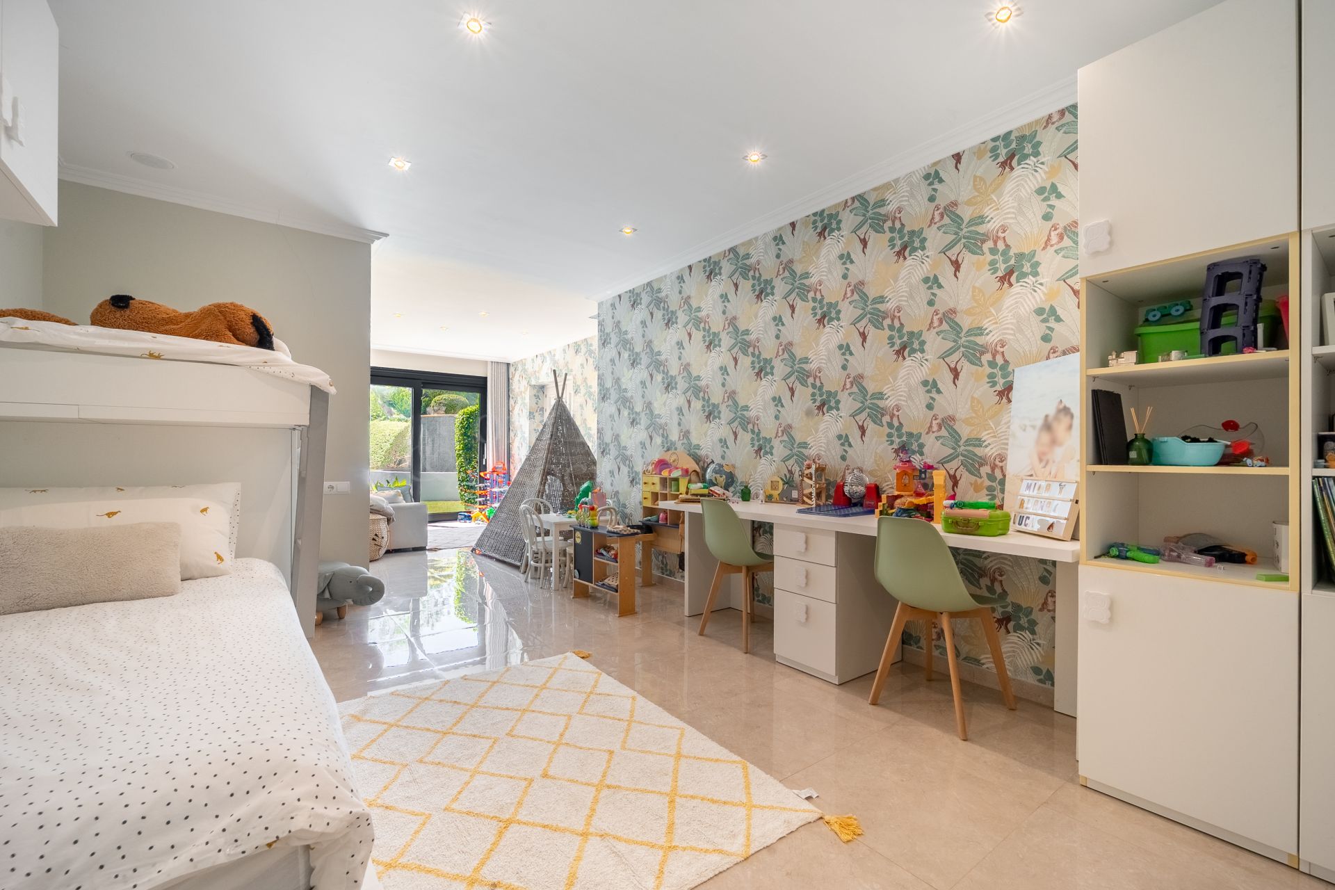Villa in Marbella Hill Club, Marbella