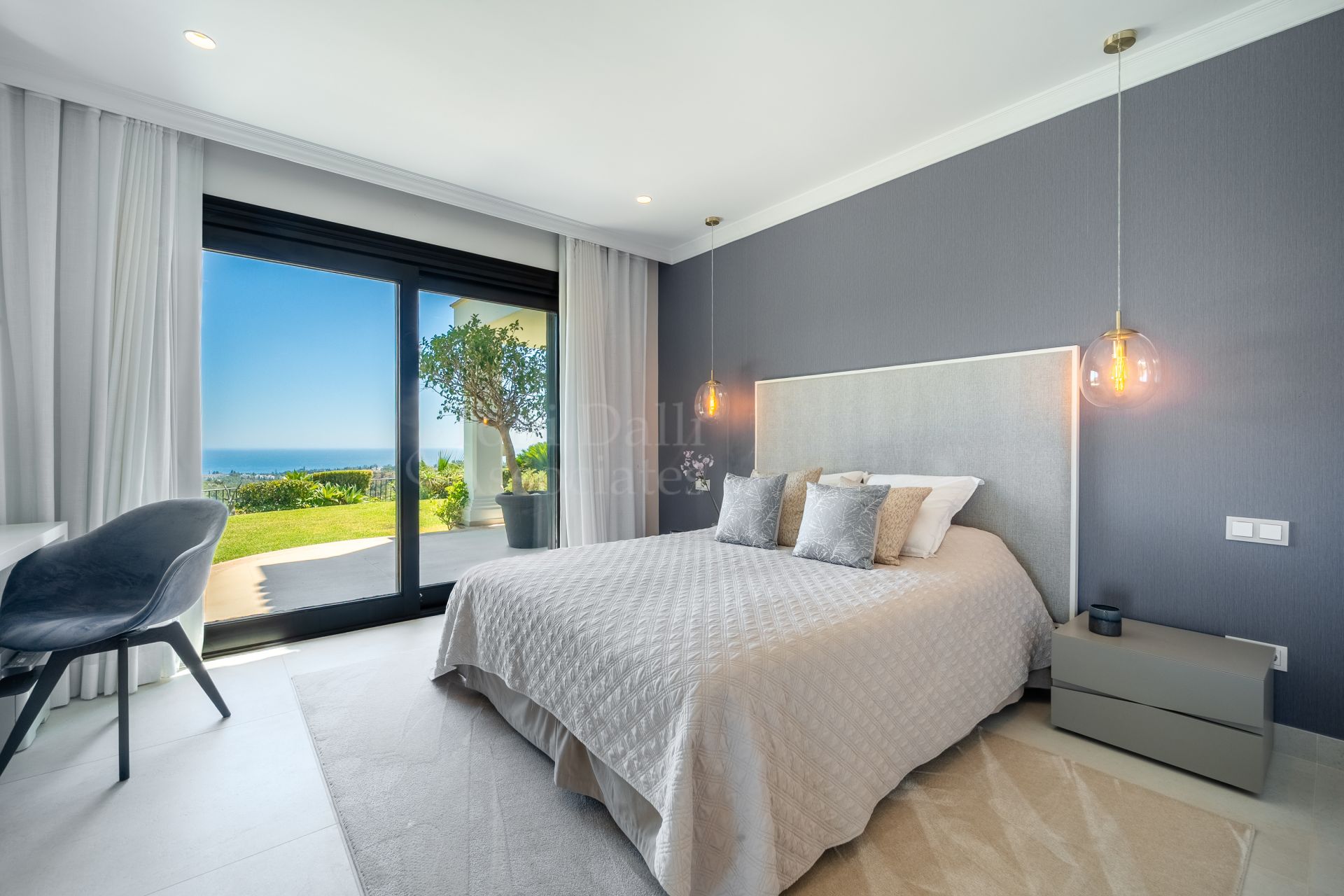 Villa in Marbella Hill Club, Marbella