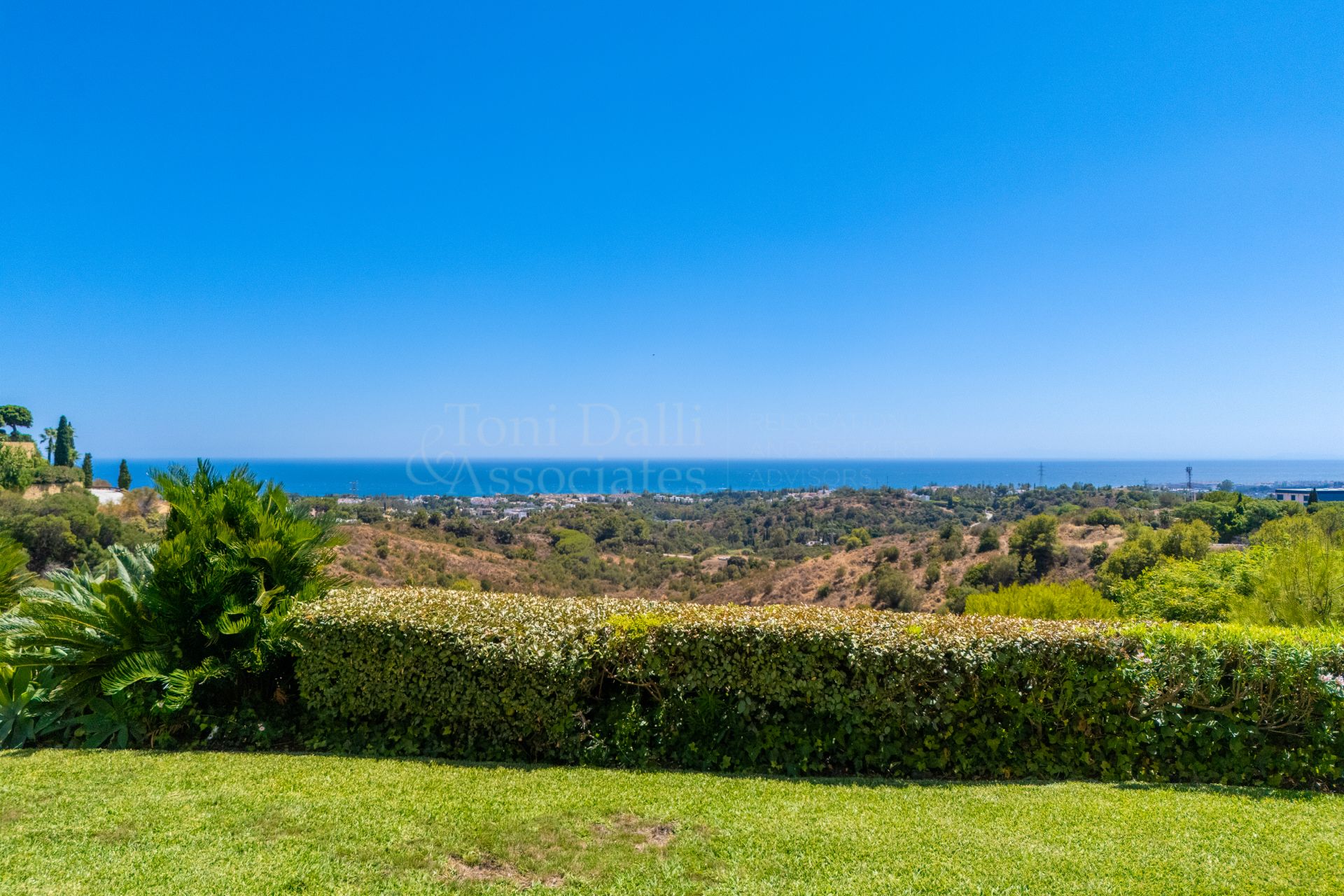 Villa in Marbella Hill Club, Marbella