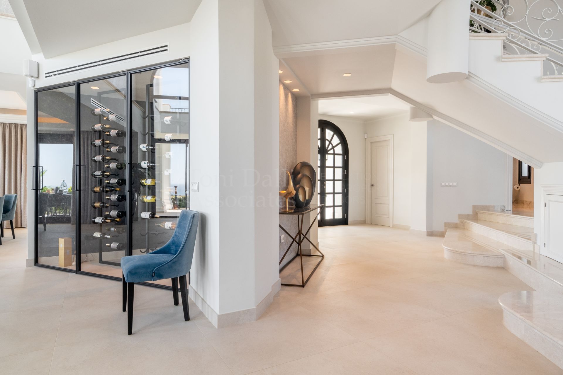 Villa in Marbella Hill Club, Marbella