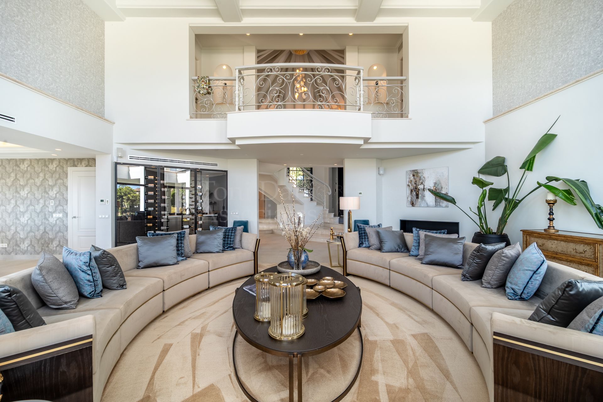 Villa in Marbella Hill Club, Marbella