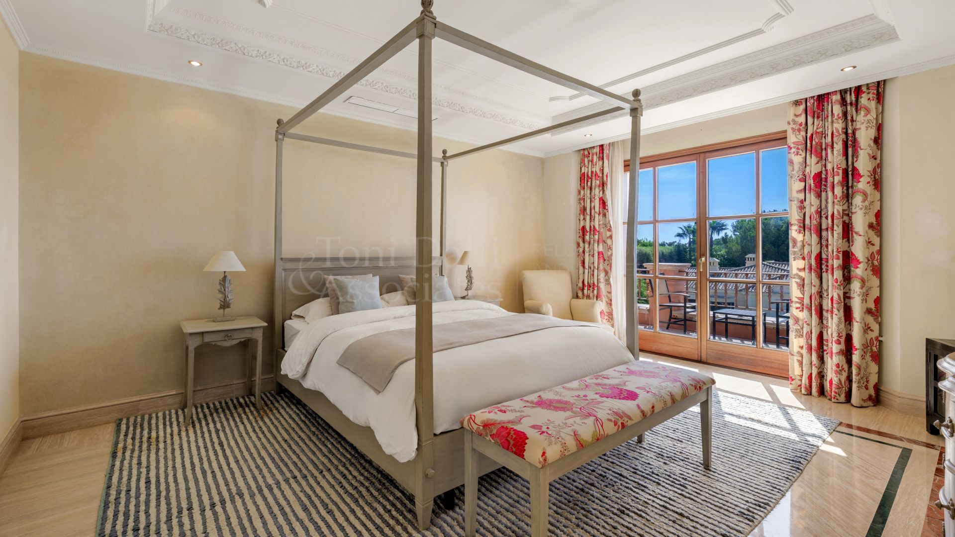 Villa in Sierra Blanca, Marbella