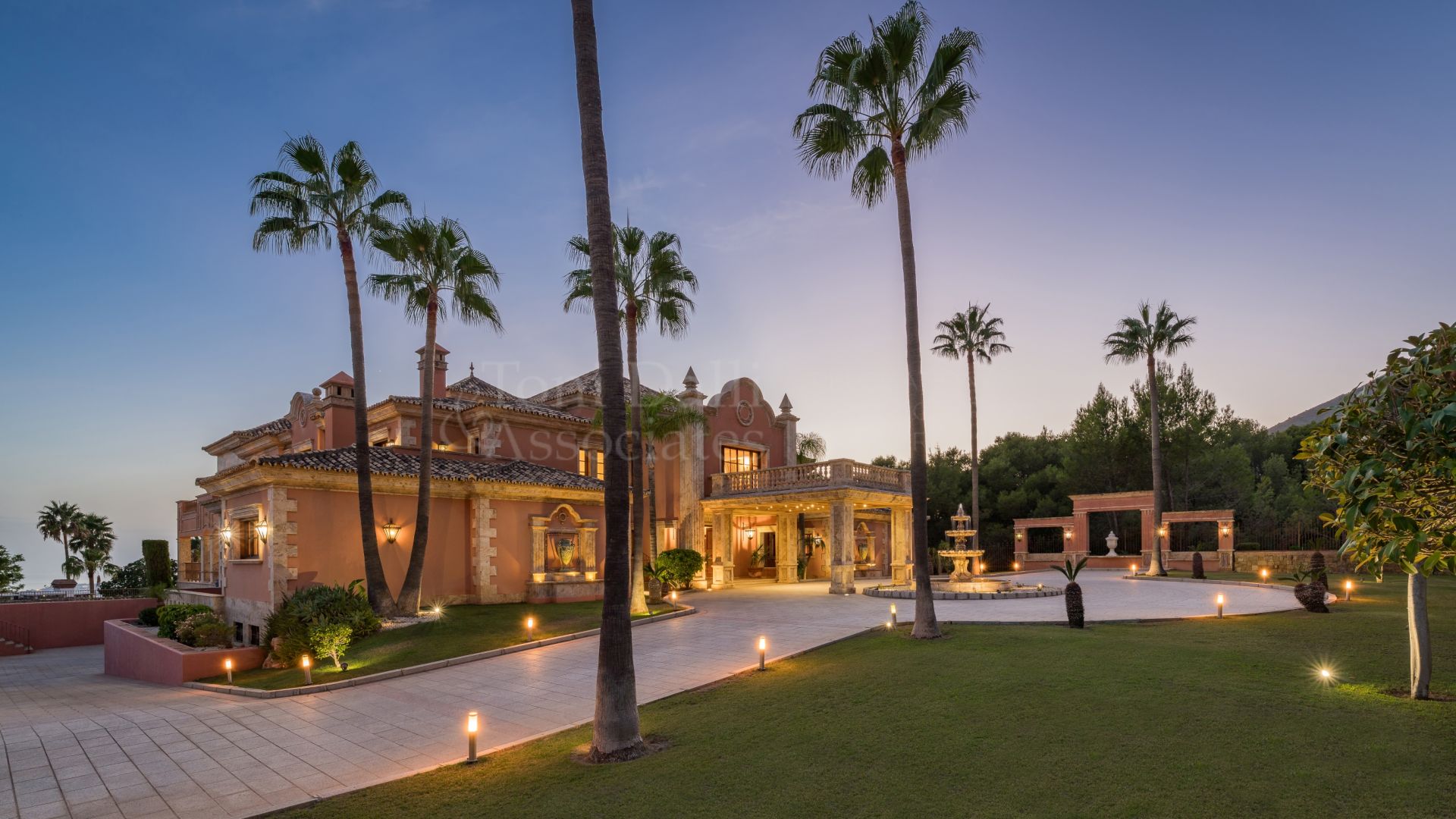 Villa in Sierra Blanca, Marbella