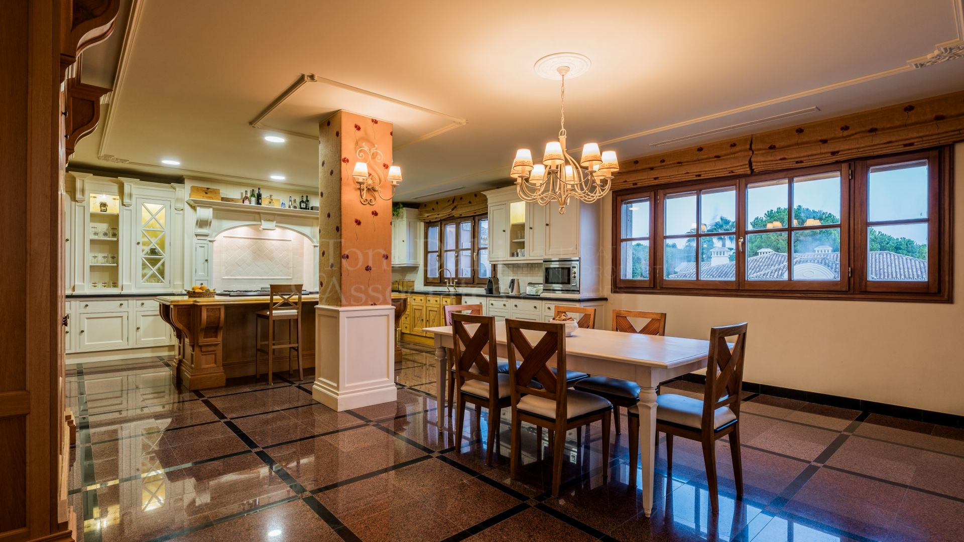 Villa in Sierra Blanca, Marbella
