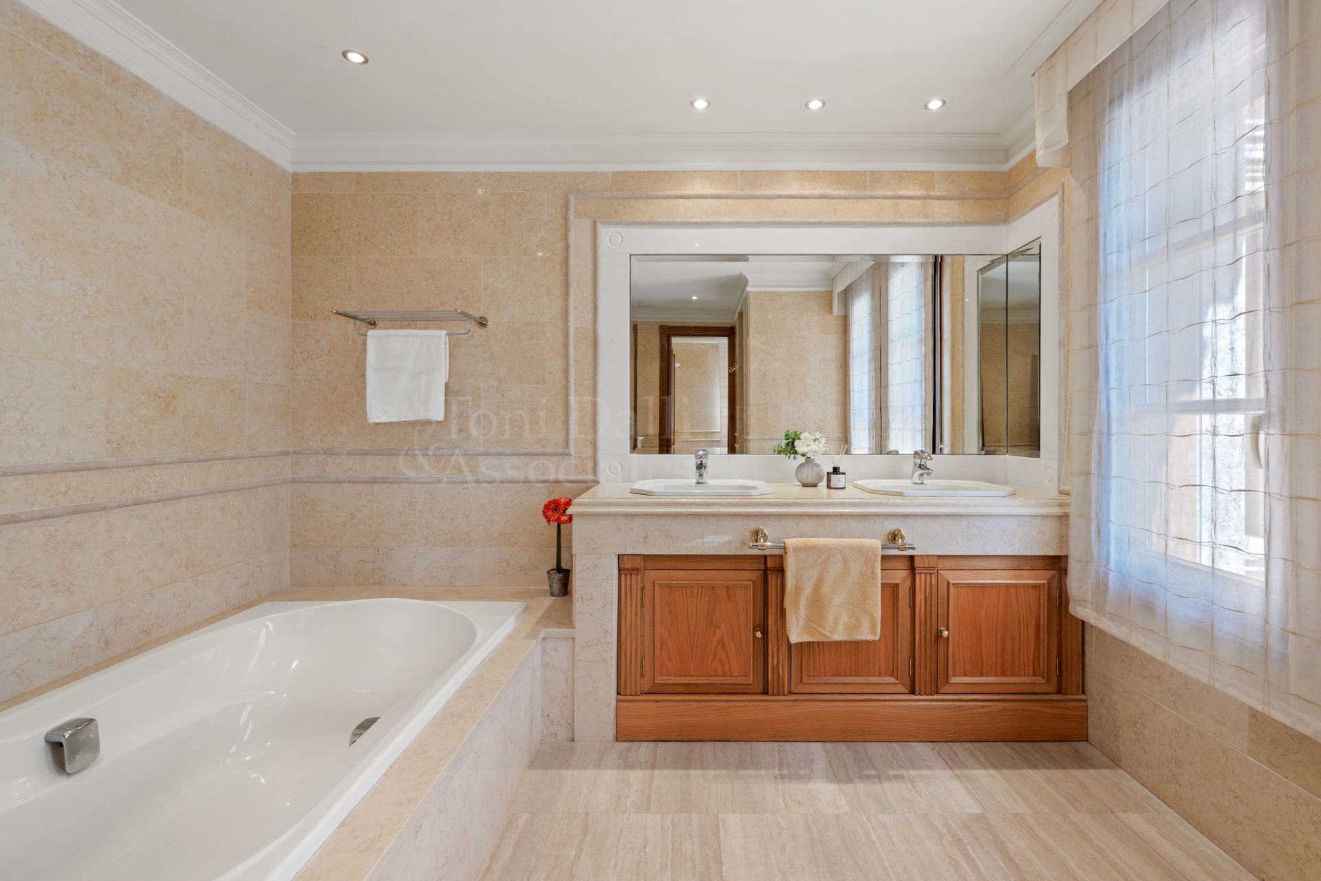 Villa in Sierra Blanca, Marbella