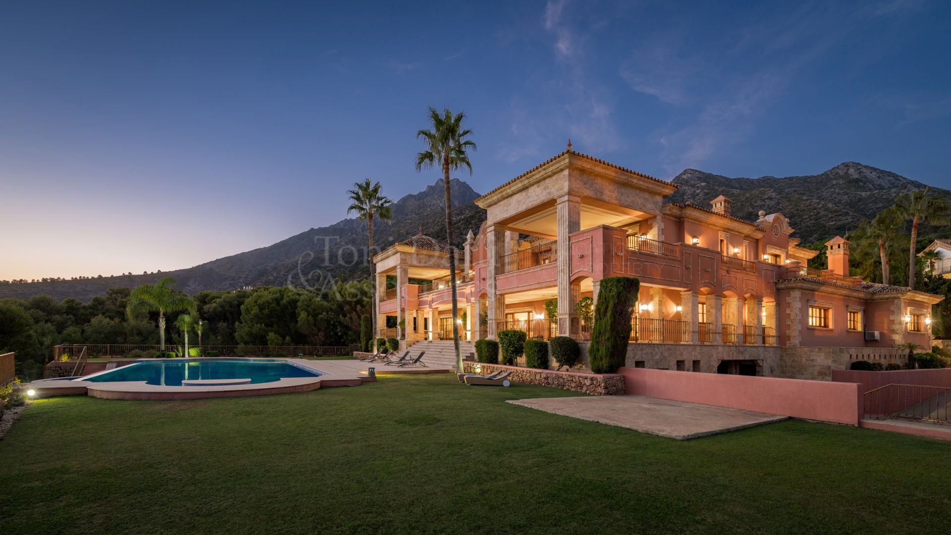 Villa in Sierra Blanca, Marbella