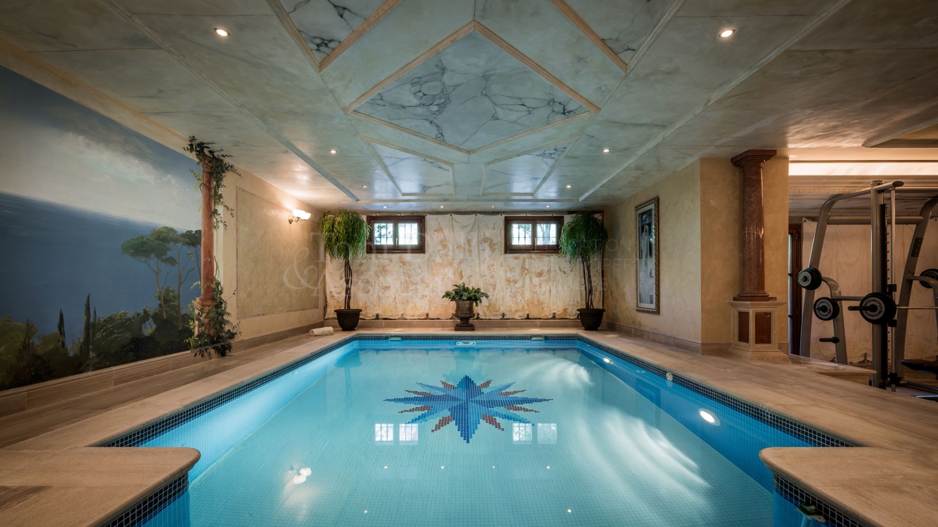 Villa in Sierra Blanca, Marbella