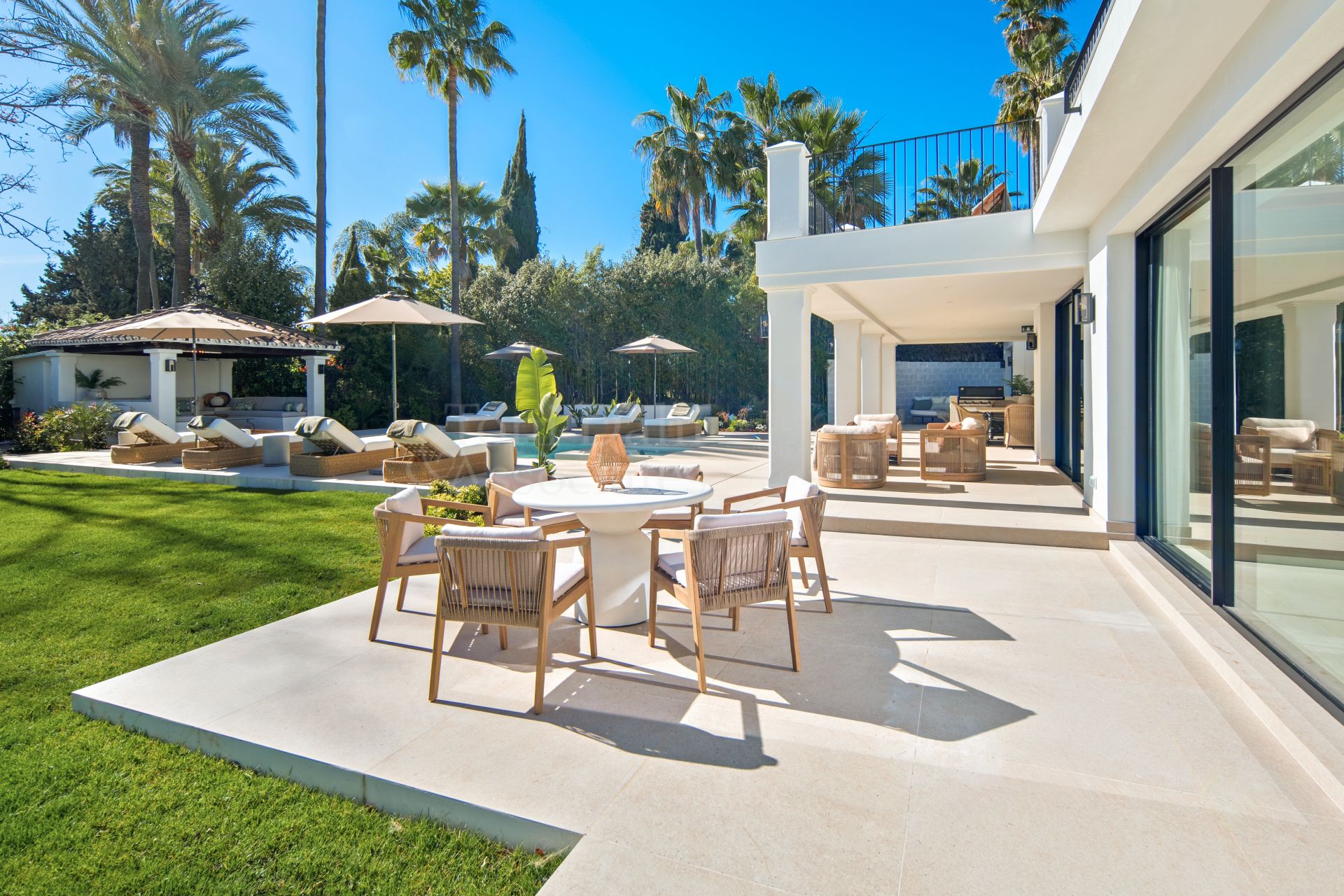 Villa in Nueva Andalucia, Marbella